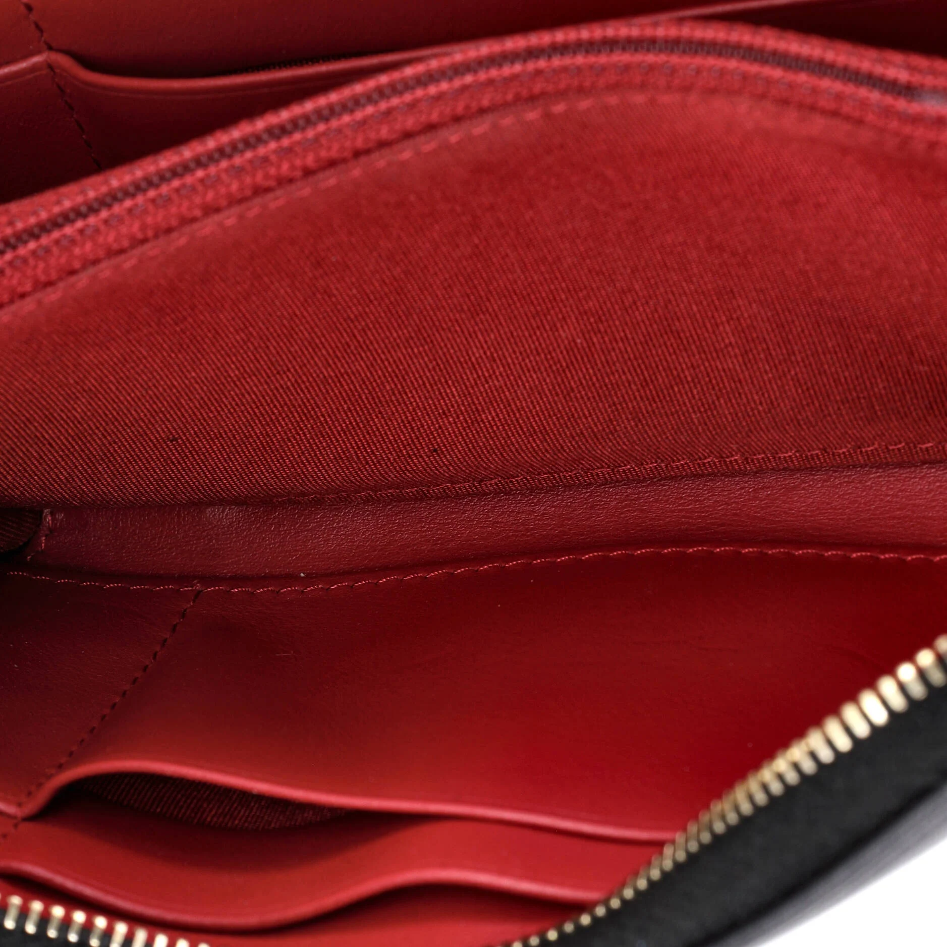 19 Zip Around Wallet Quilted Goatskin Medium - Image 6