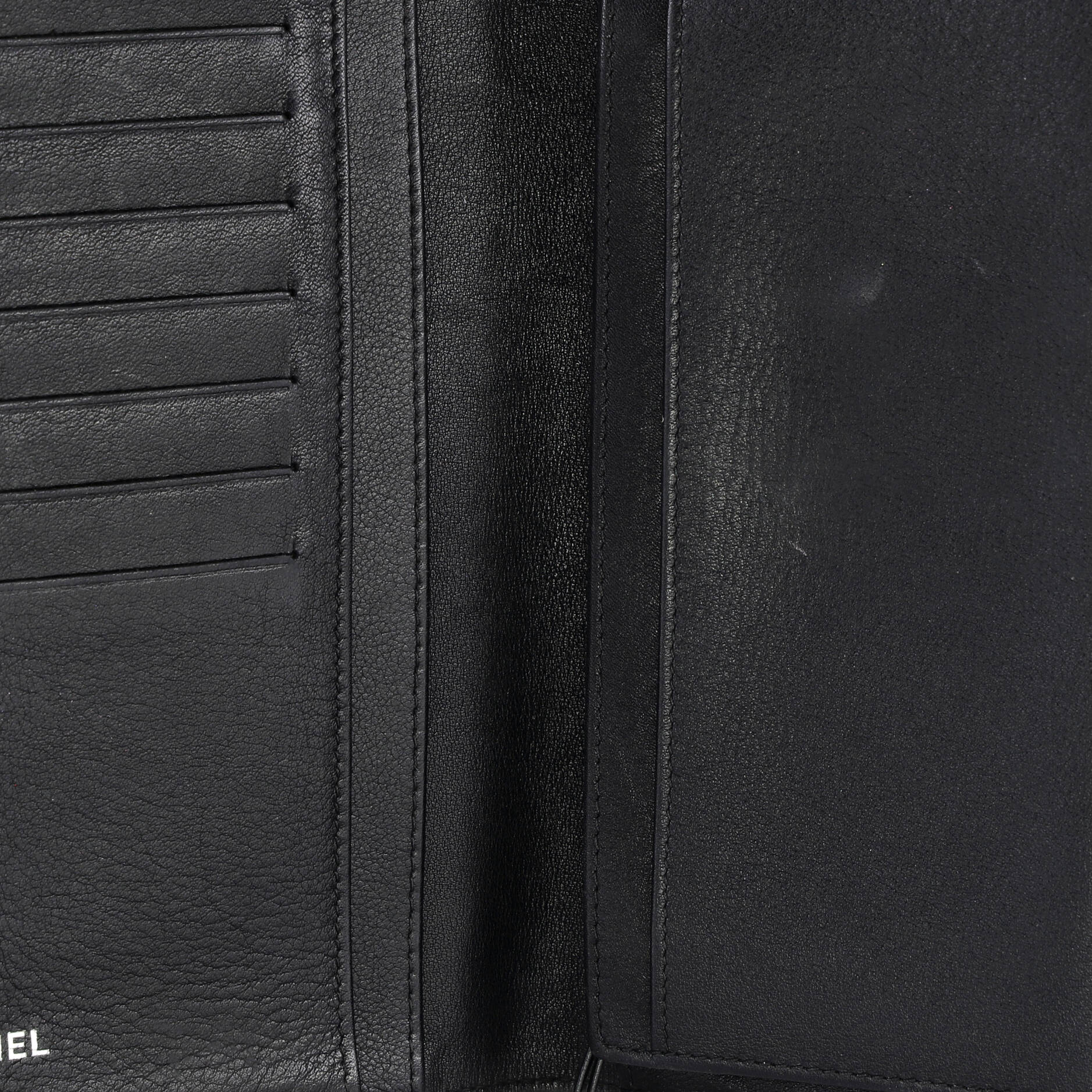 Timeless L-Yen Wallet Caviar Long - Image 5