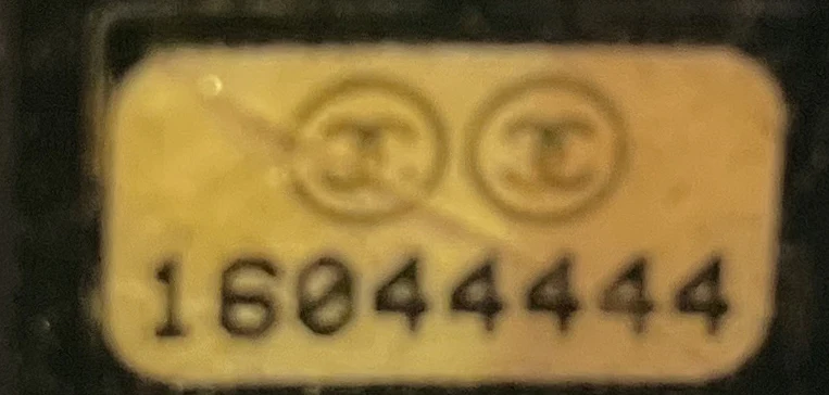 Timeless L-Yen Wallet Caviar Long - Image 8