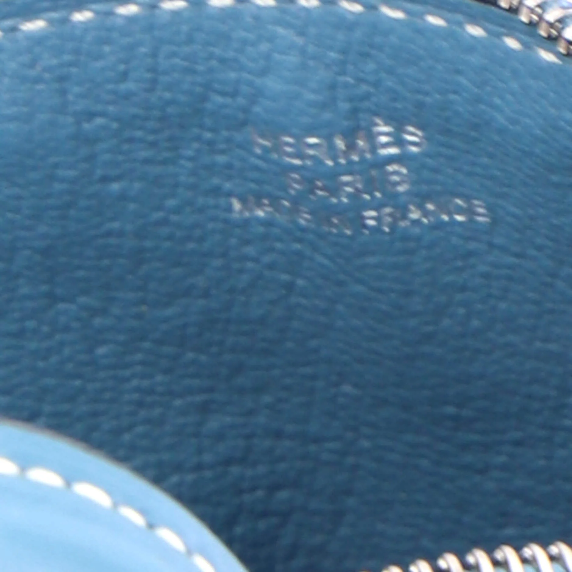 Bolide Shark Bag Charm Leather - Image 6