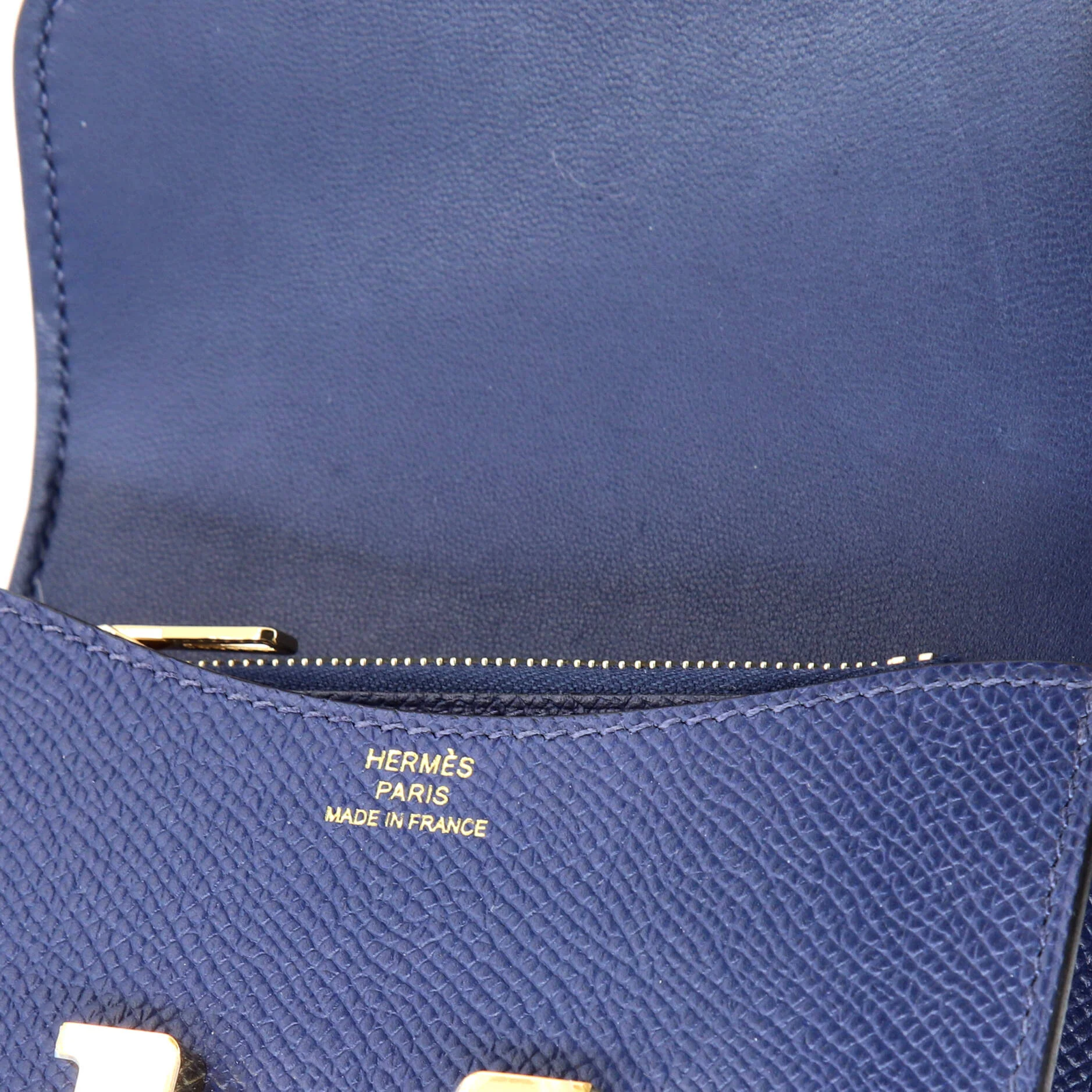 Constance Slim Wallet Epsom - Image 8