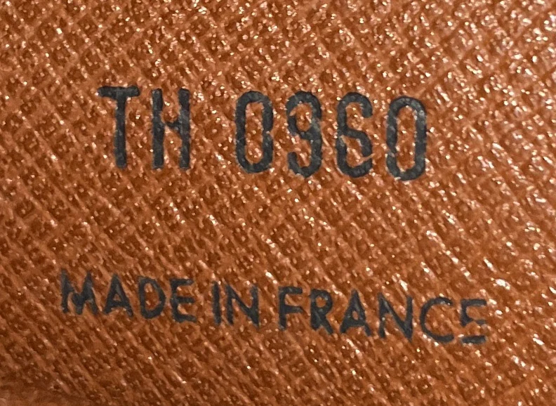Poche Documents Monogram Canvas - Image 8