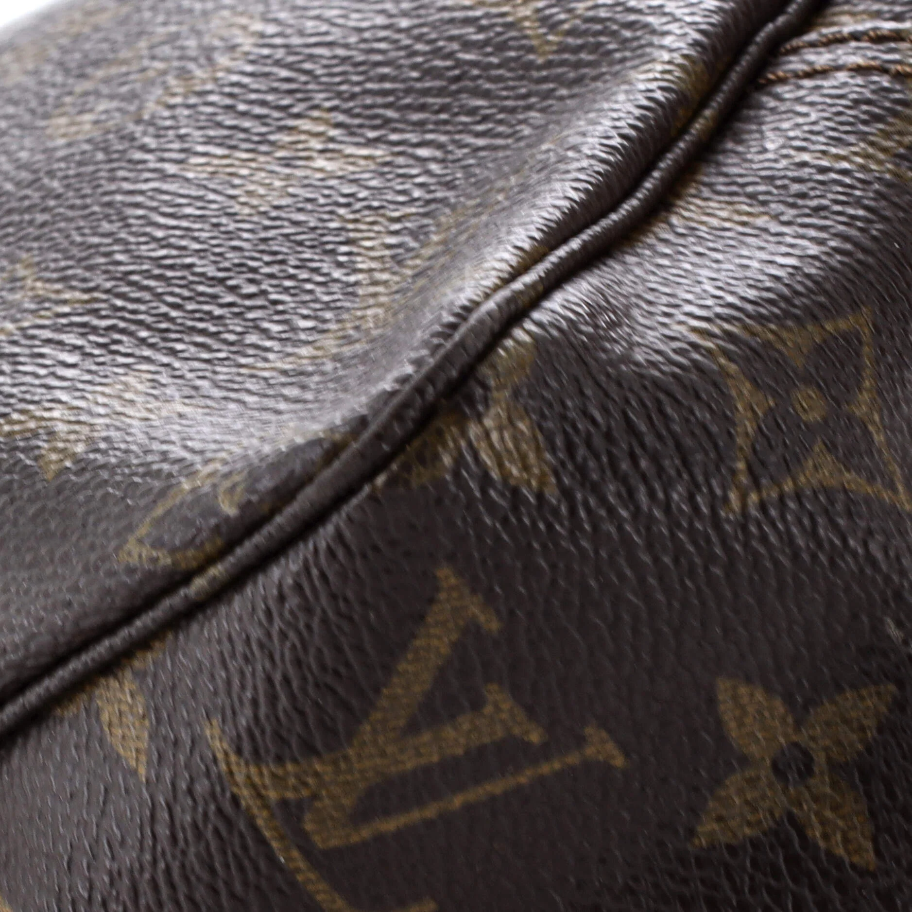 Trousse Toiletry Pouch Monogram Canvas 28 - Image 6