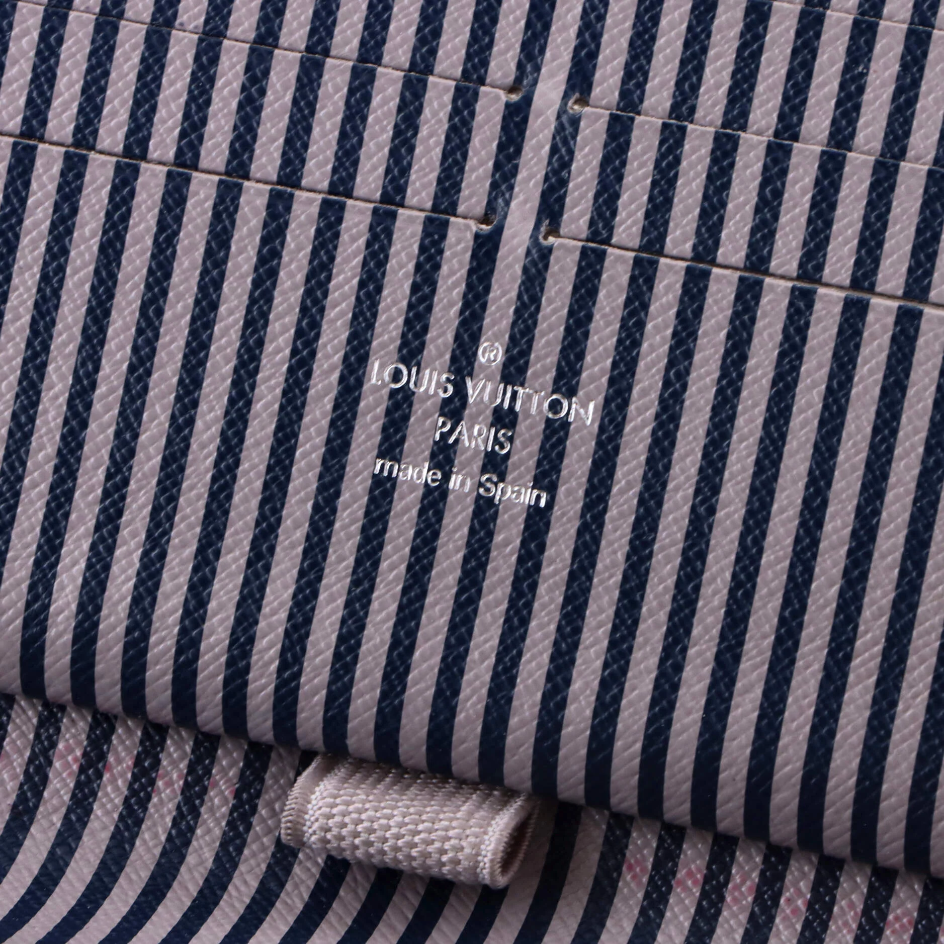 Zippy Organizer Limited Edition Trunks and Locks Damier Graphite - Image 8