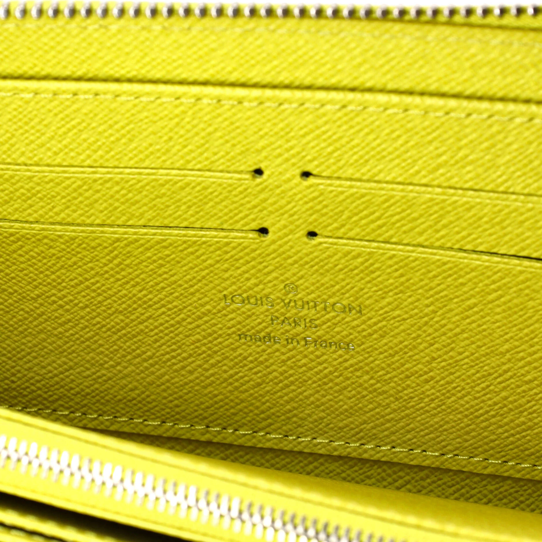 Zippy Wallet Epi Leather - Image 7