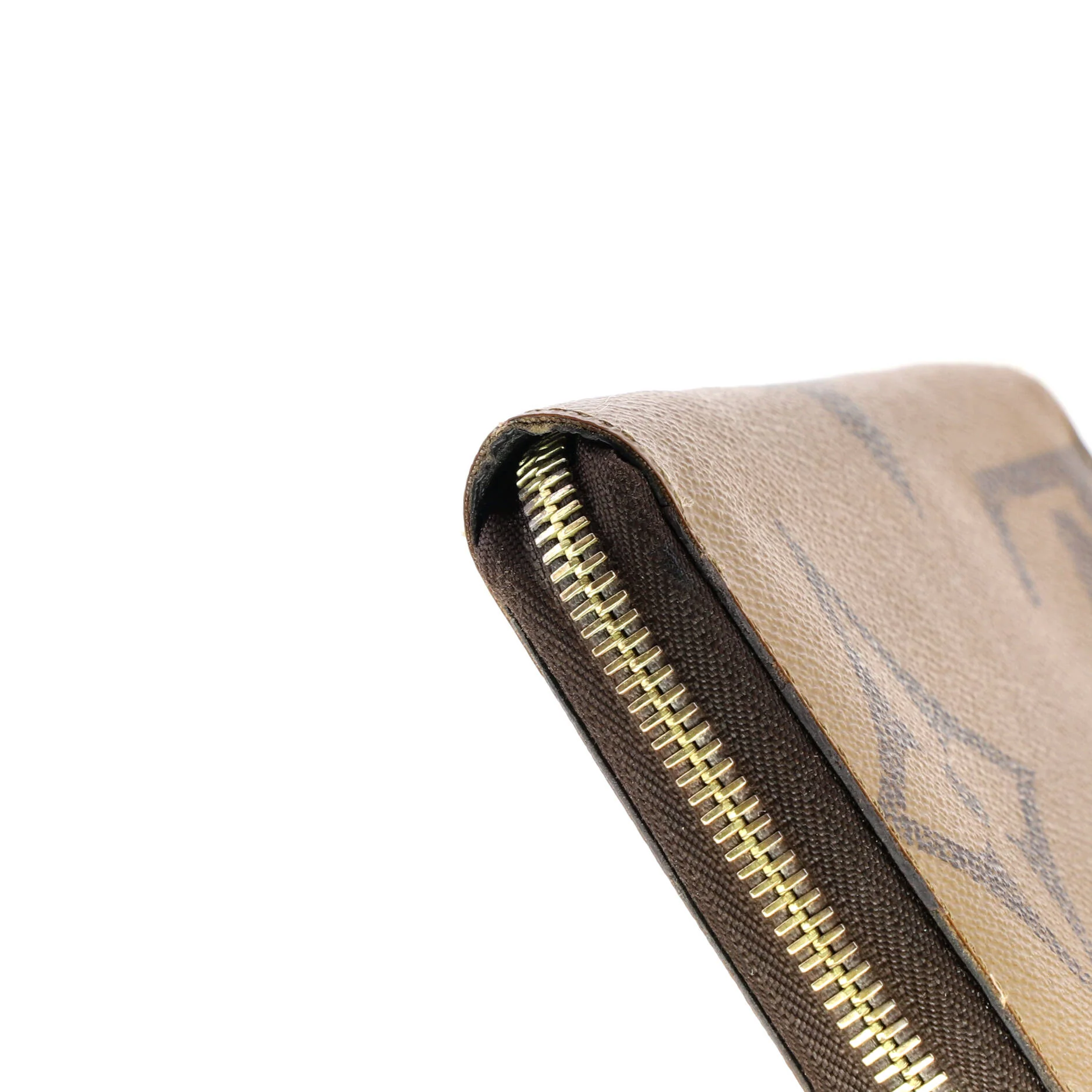 Zippy Wallet Reverse Monogram Giant - Image 7