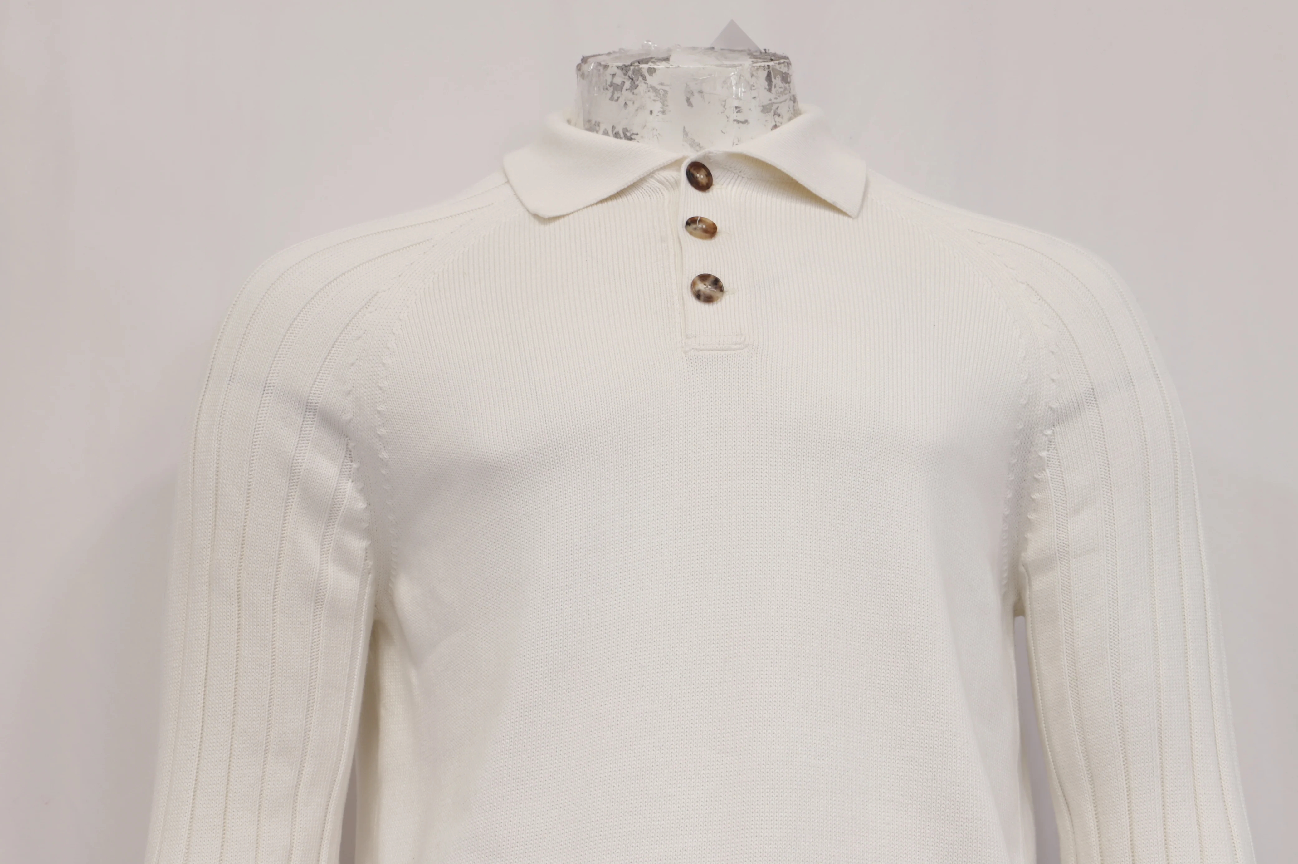 Men's Brunello Cucinelli Knitted Long Sleeve Polo Sweater in White Cotton - Image 8