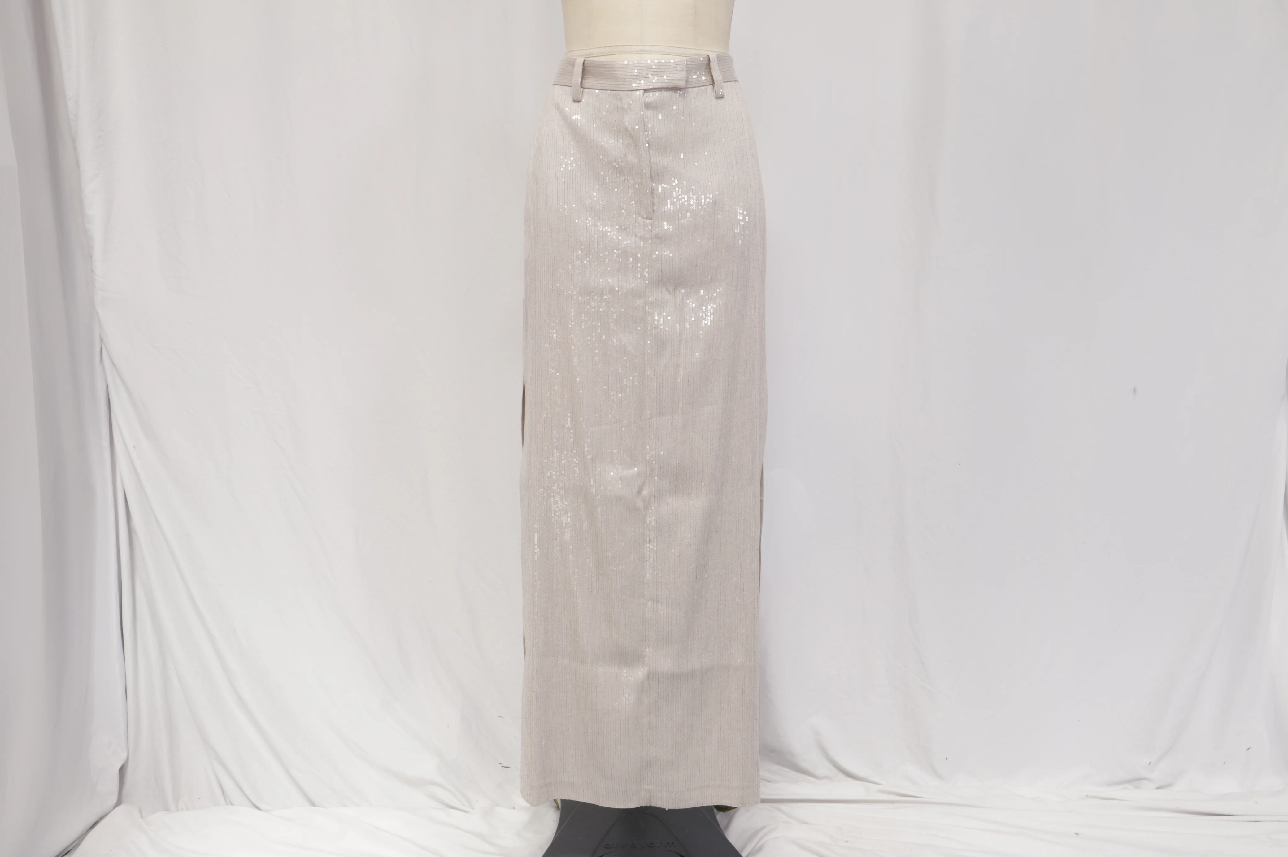 Women's Brunello Cucinelli Sequin-Embellished Maxi Skirt in Beige Acetate - Image 7
