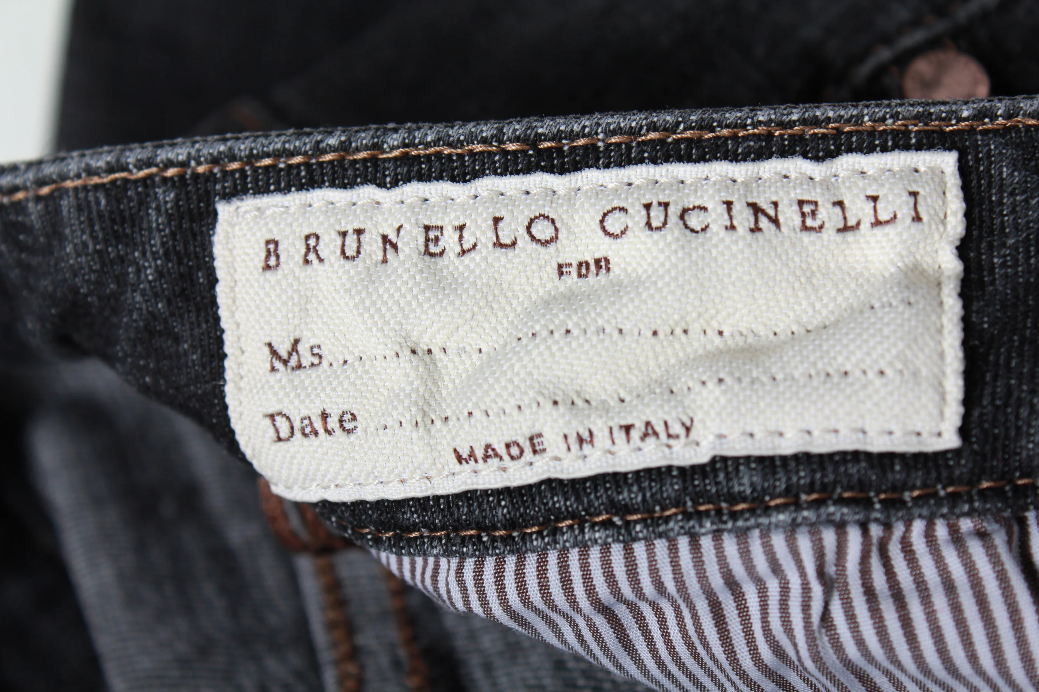 Women's Brunello Cucinelli Slim Fir Jeans in Dark Blue Cotton - Image 8