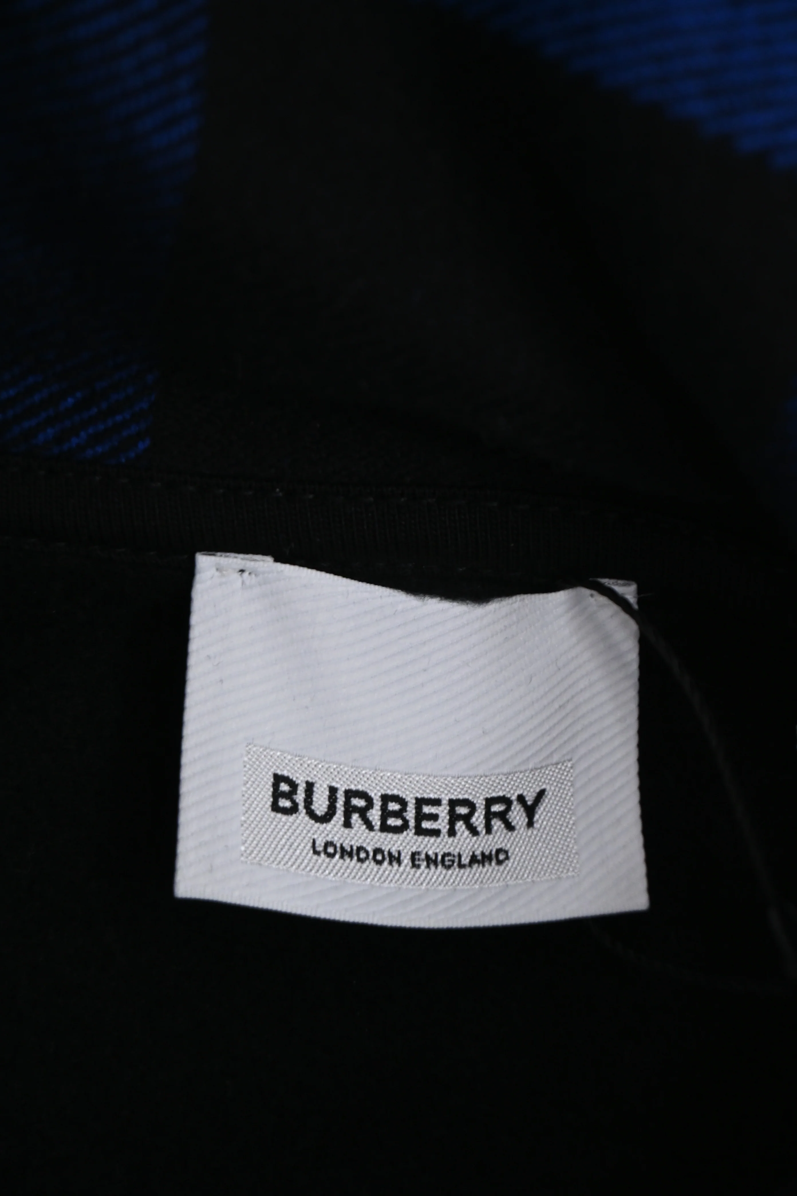 Men's Burberry Samuel Checked Hood Logo-Patch Hoodie in Black Cotton - Image 9