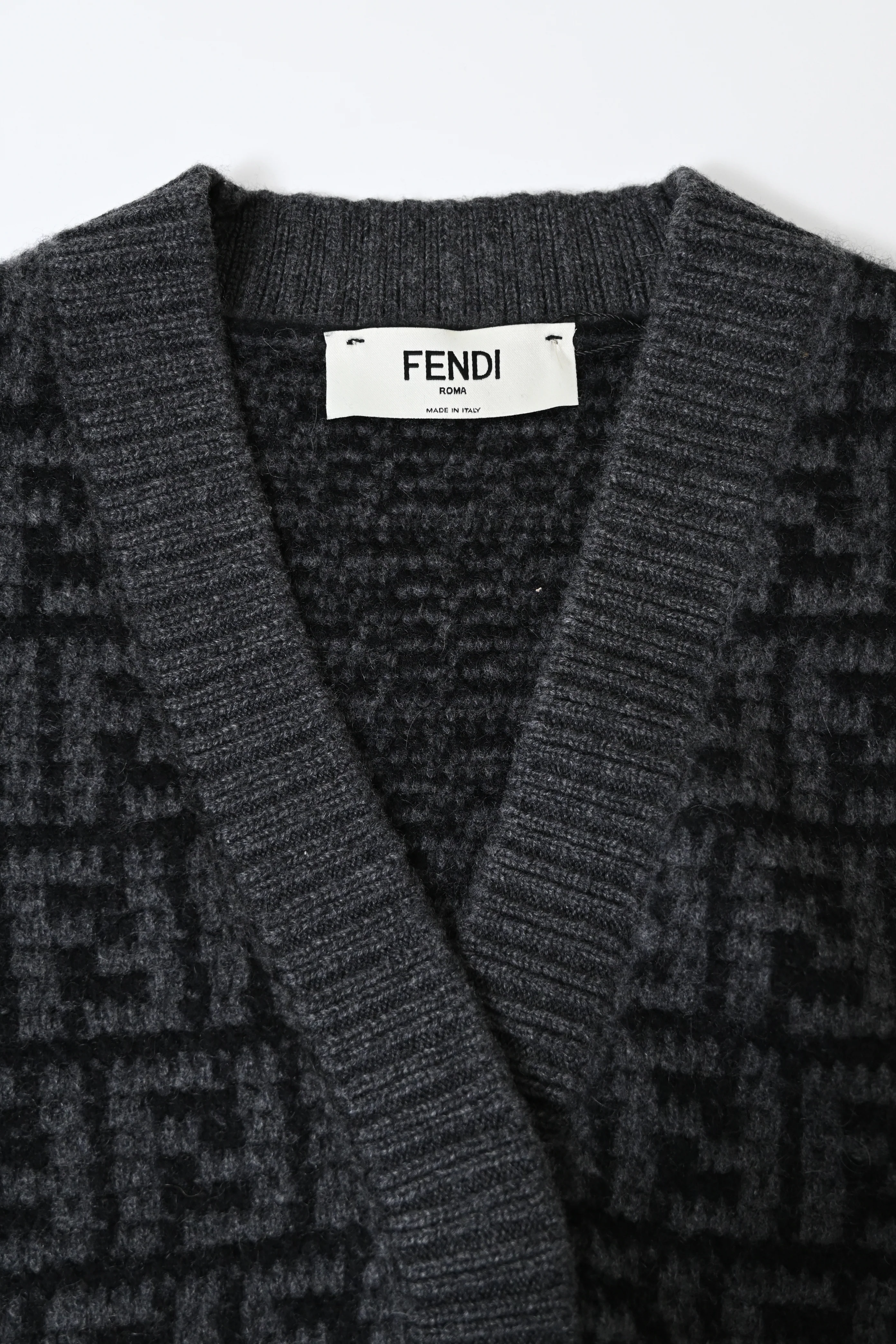 Women's Fendi Monogram Jacquard Cardigan in Grey Wool - Image 10
