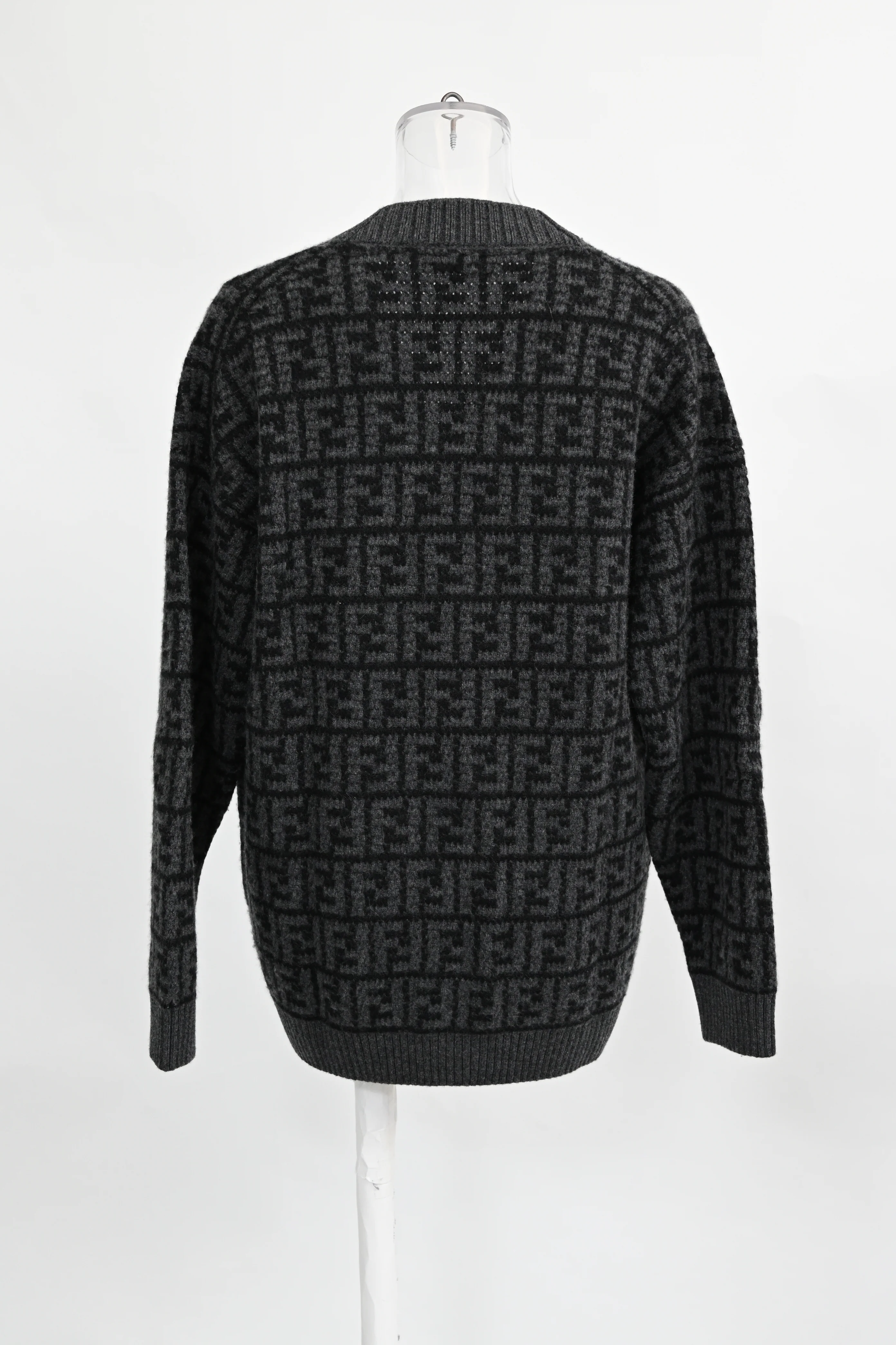 Women's Fendi Monogram Jacquard Cardigan in Grey Wool - Image 8