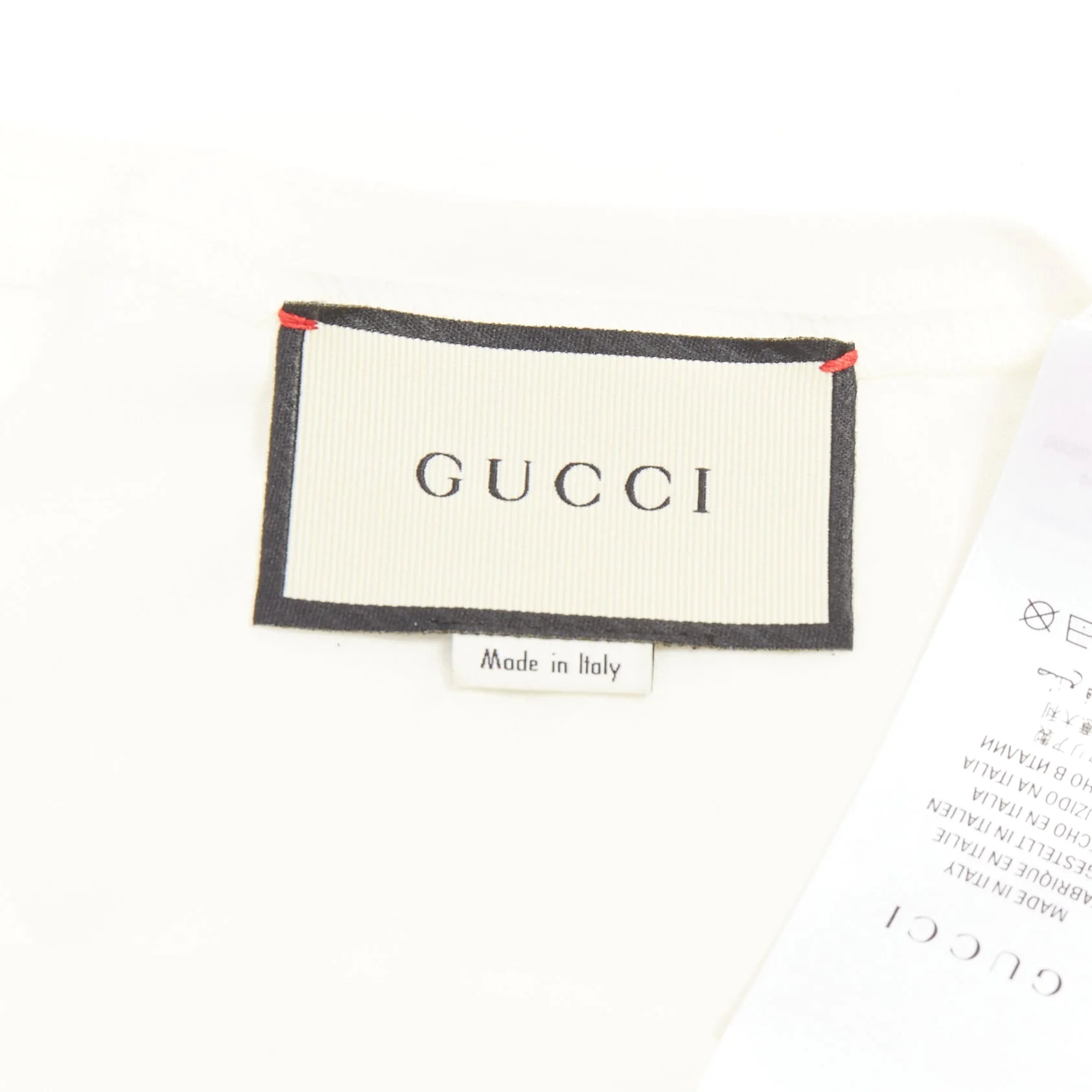 Women's GUCCI 2018 Ignasi Monreal ecru cotto graphic portrait print t-shirt XS - Image 8