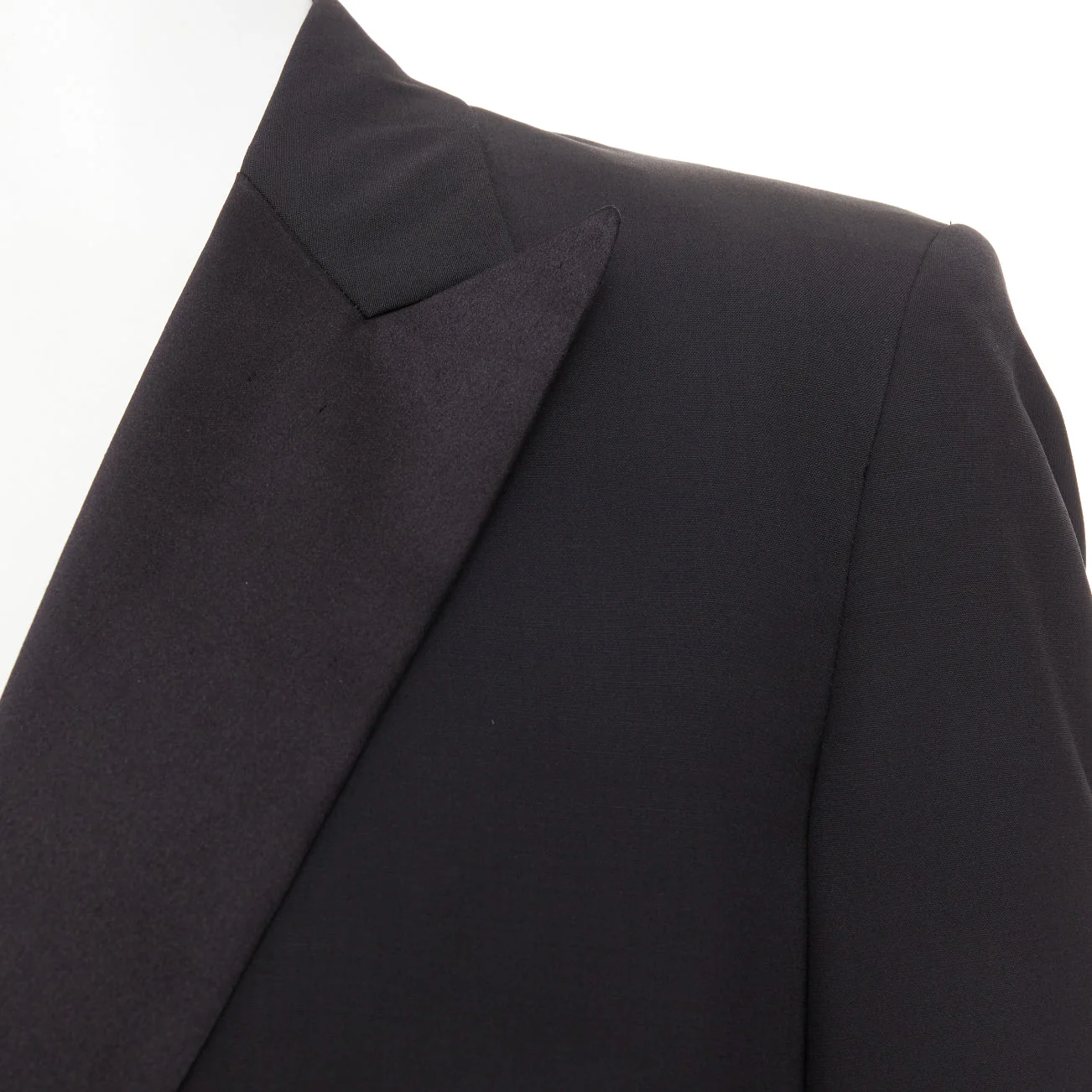 Men's HERMES black wool blend satin peak lapel logo silk lined tuxedo blazer EU50 L - Image 2