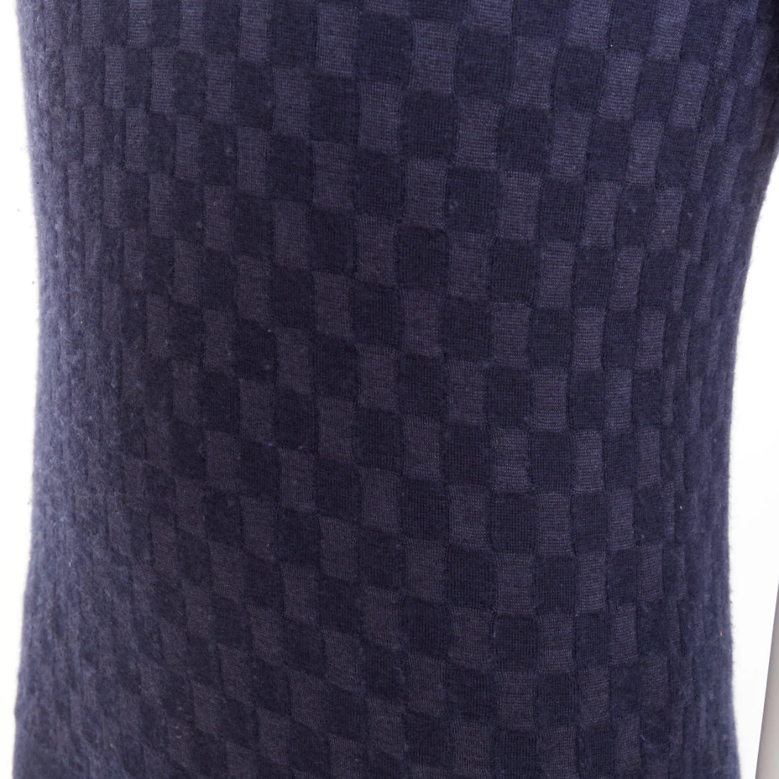 Men's LOUIS VUITTON navy cashmere silk Damier checked knit polo shirt S - Image 8