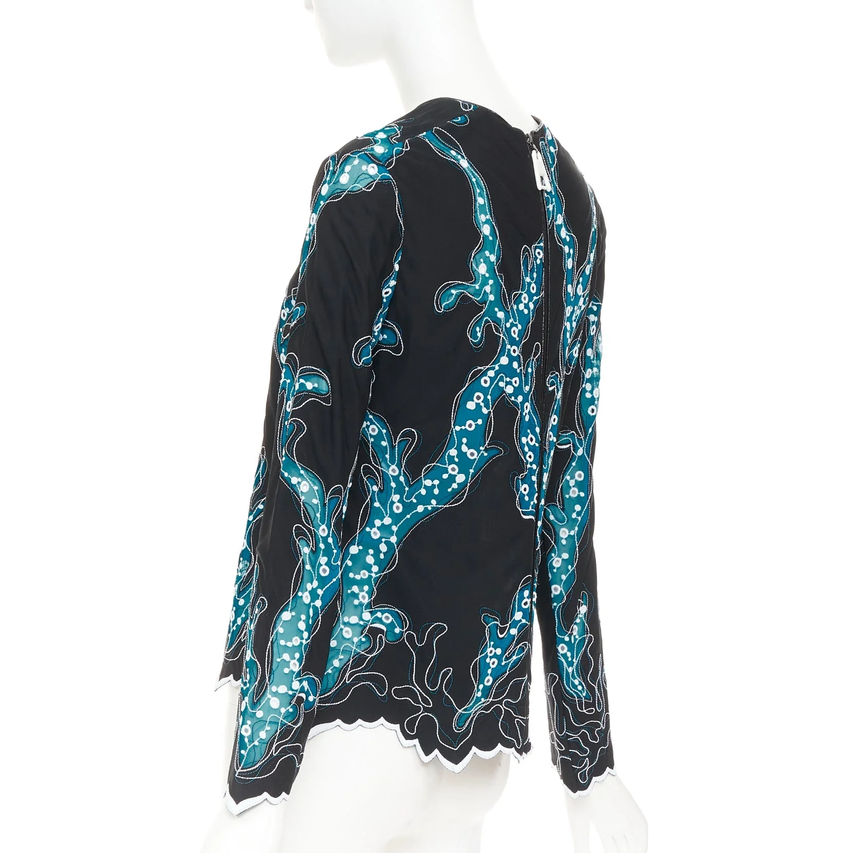 Women's LOUIS VUITTON 2015 Runway black blue embroidered anglais scallop hem top FR38 M - Image 6