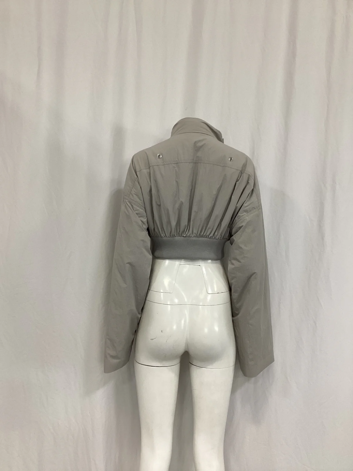 Women's Rick Owens Hollywood Cropped Flight Jacket in Grey Polyamide - Image 10