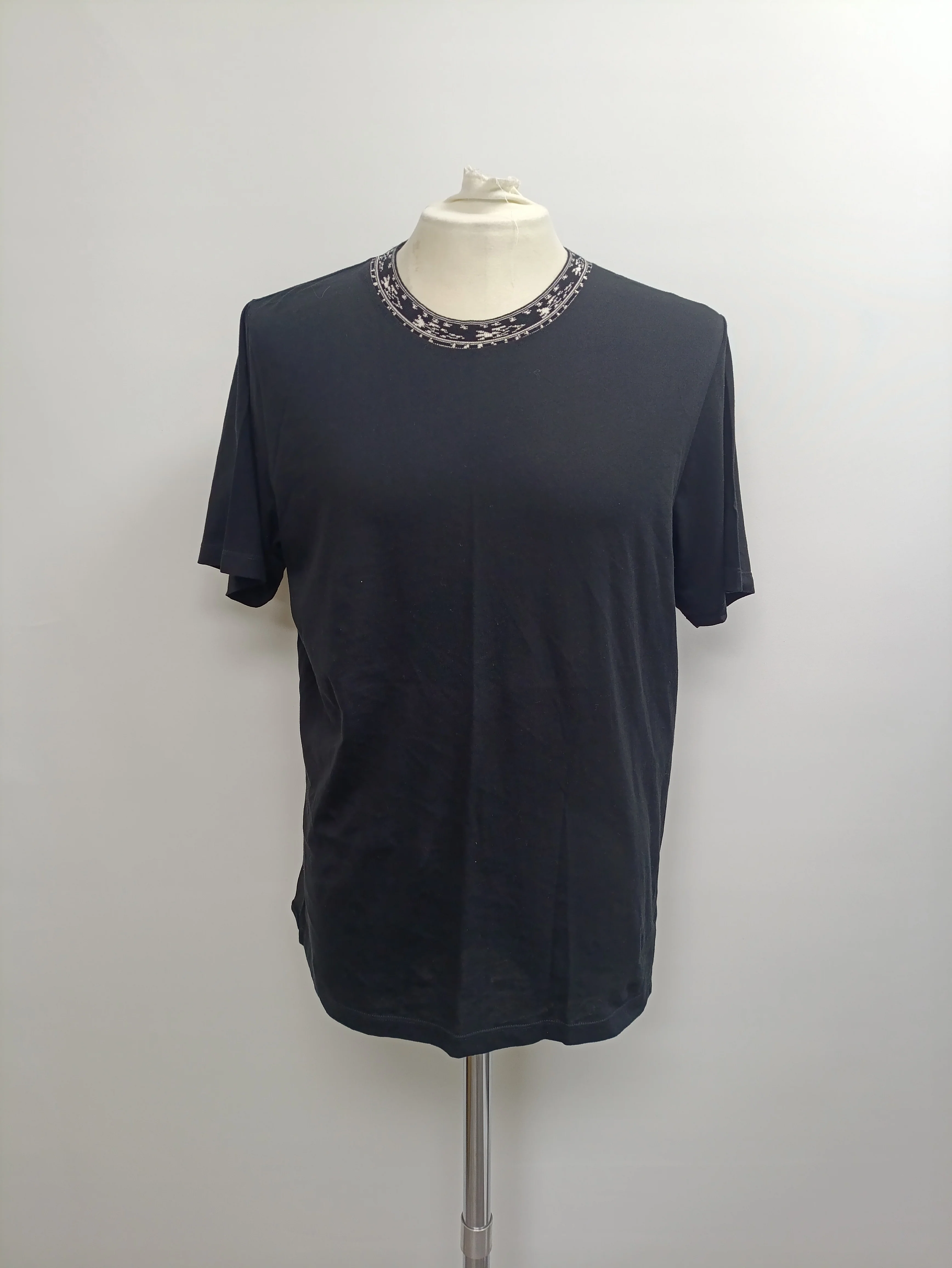 Men's Saint Laurent Patterned-Knit Neckline T-Shirt in Black Cotton - Image 6