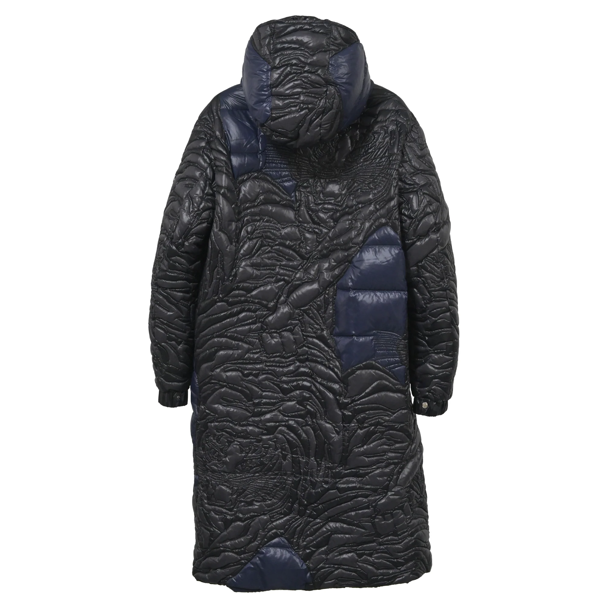 Men's Valentino x Moncler Embroidered Tiger Re-Edition Quilted Down Coat in Blue Nylon - Image 3
