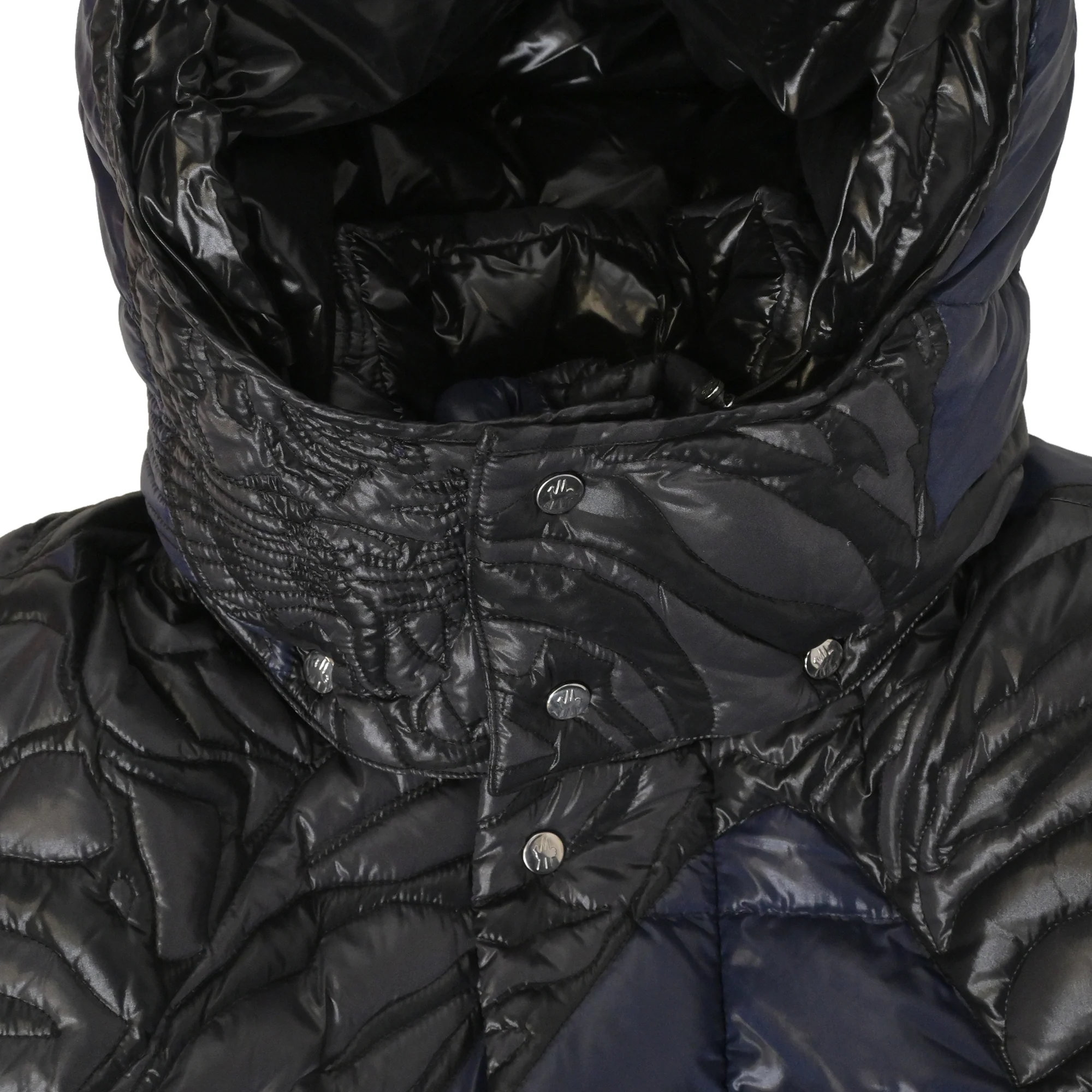 Men's Valentino x Moncler Embroidered Tiger Re-Edition Quilted Down Coat in Blue Nylon - Image 5