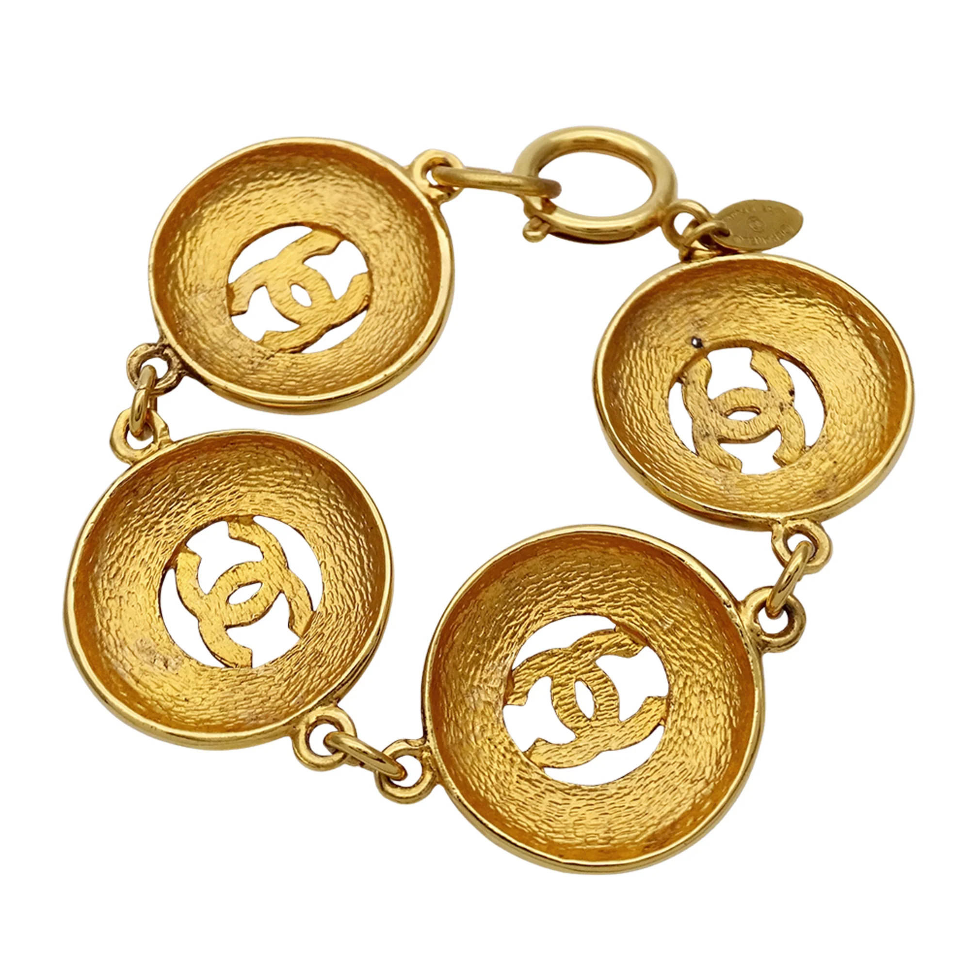 CC Logo Circle Bracelet Metal - Image 2