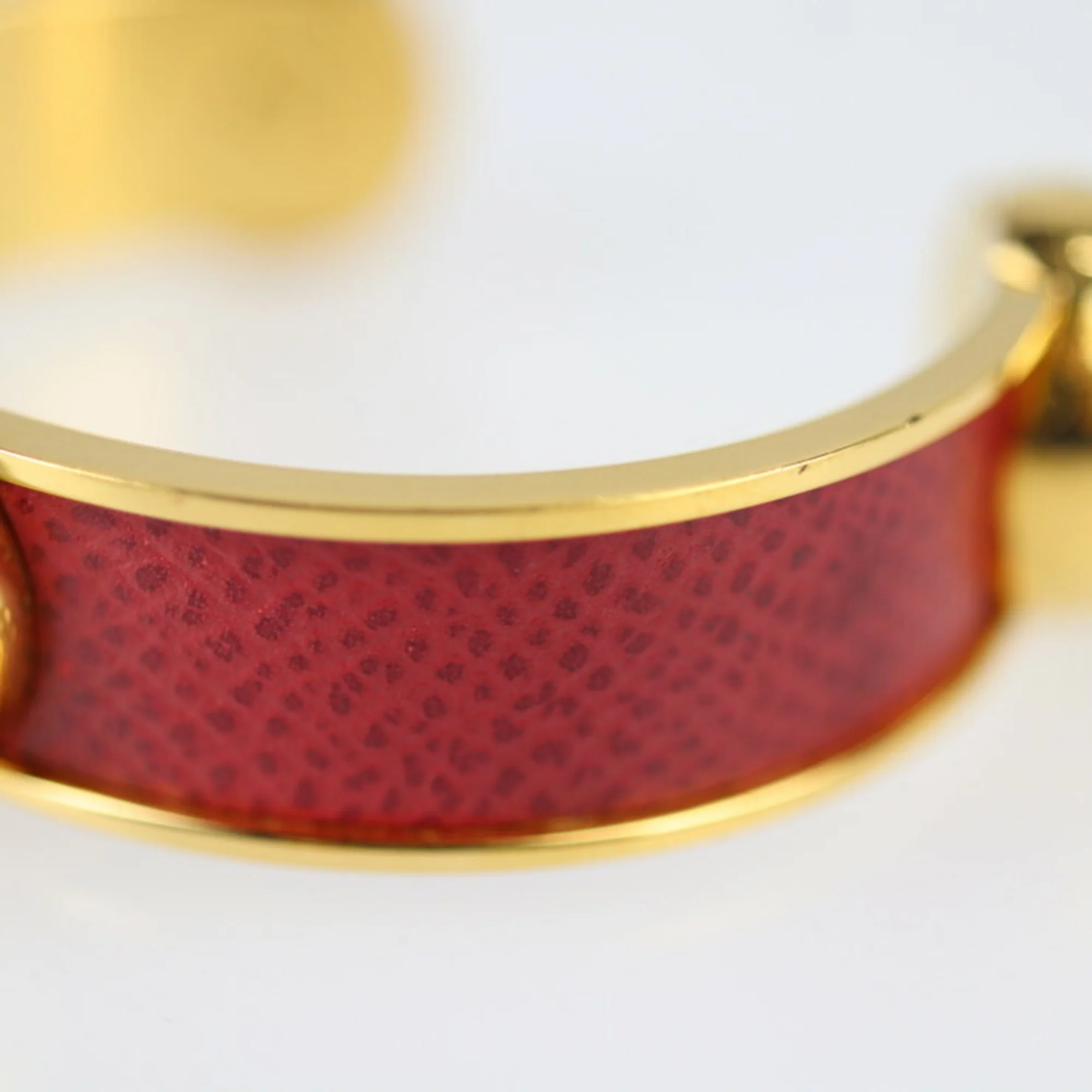 Bangle Leather and Metal Gold Red Bracelet - Image 7