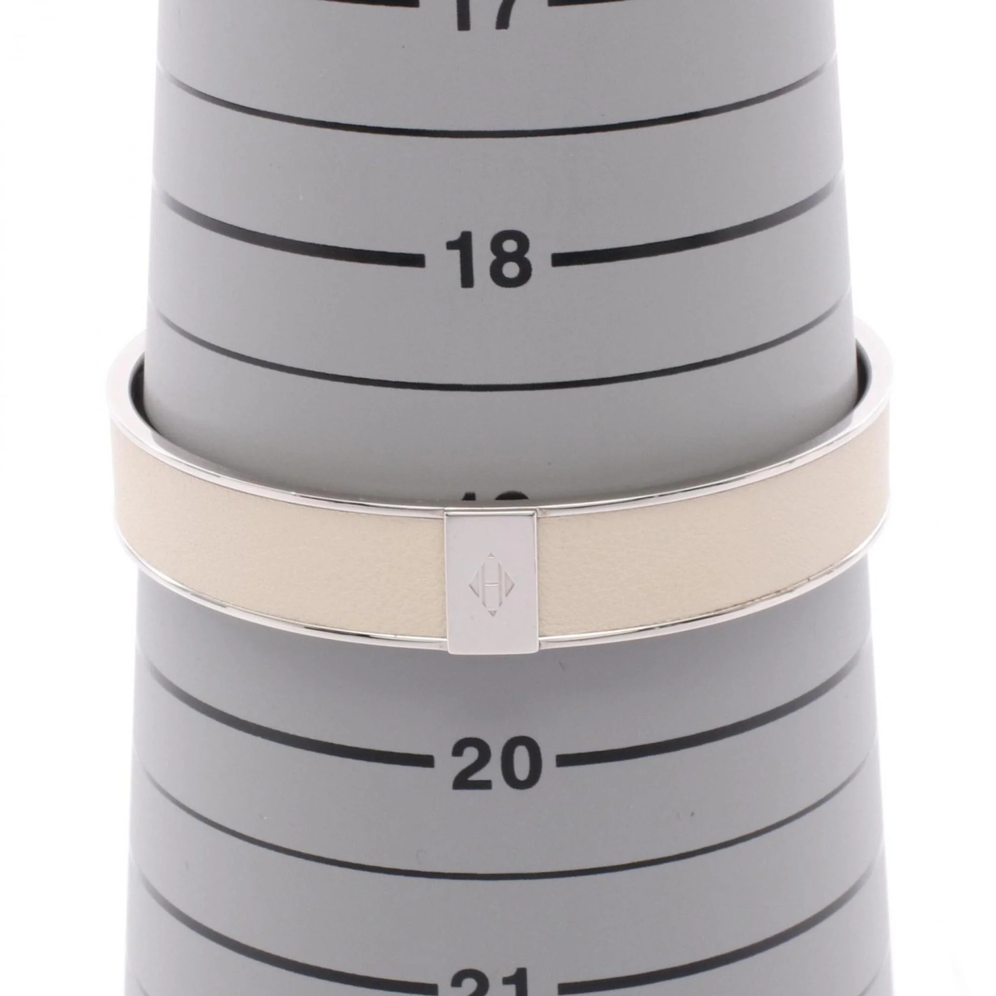 Bangle Leather and Stainless Steel Bracelet - Image 4