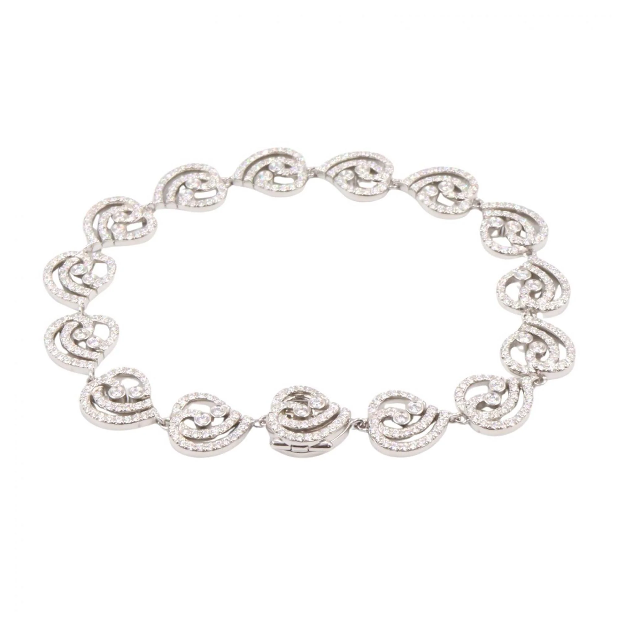 Enchanted Heart Bracelet Platinum with Diamond - Image 2