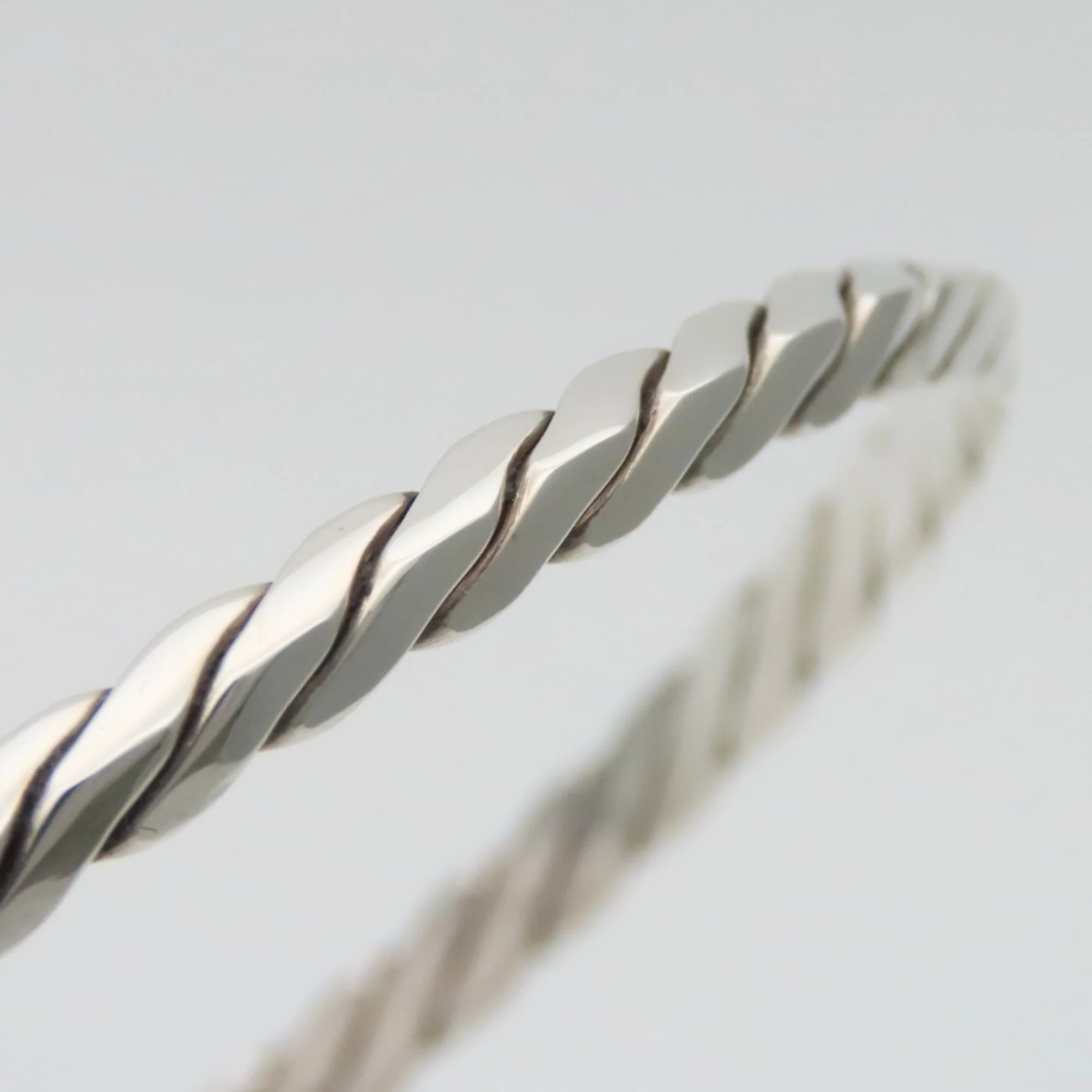 Knife Edge Twist Bracelet Sterling Silver - Image 7
