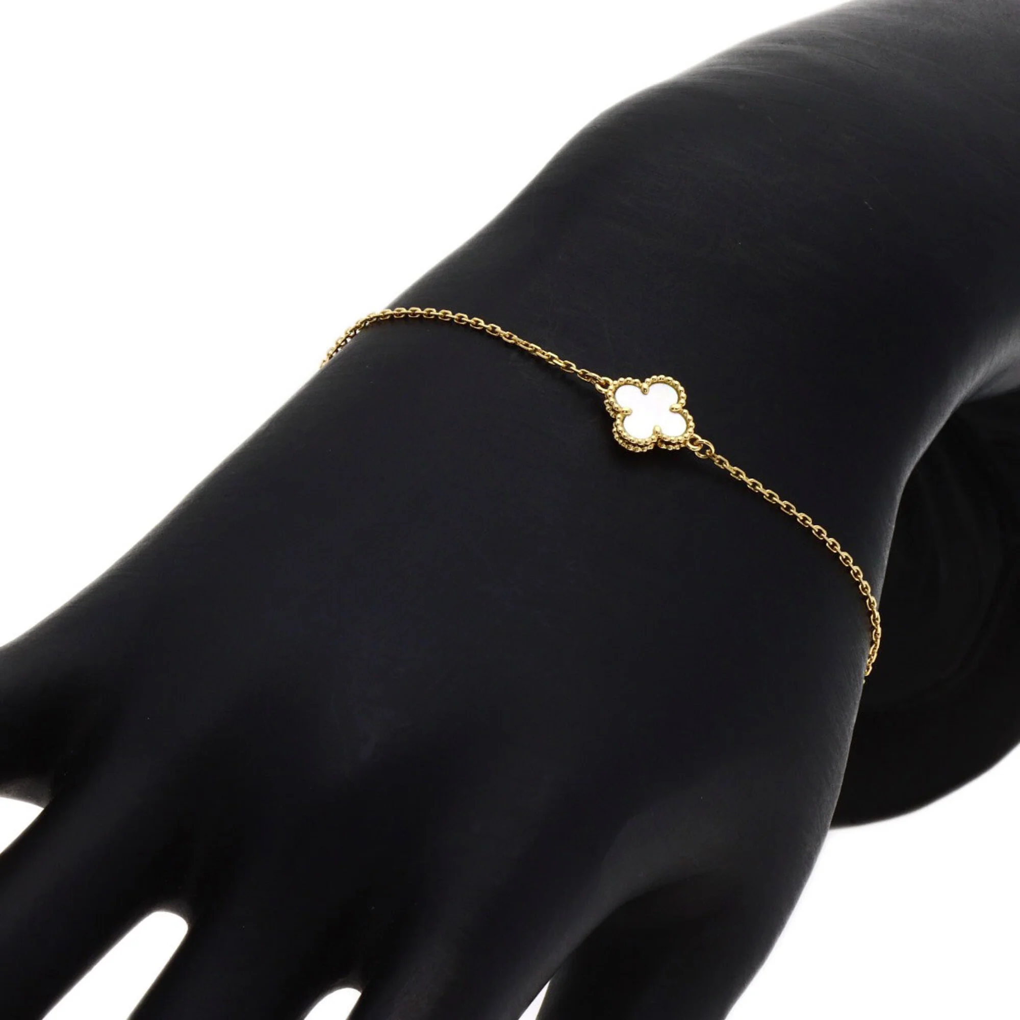 Sweet Alhambra Bracelet 18K Yellow Gold - Image 5