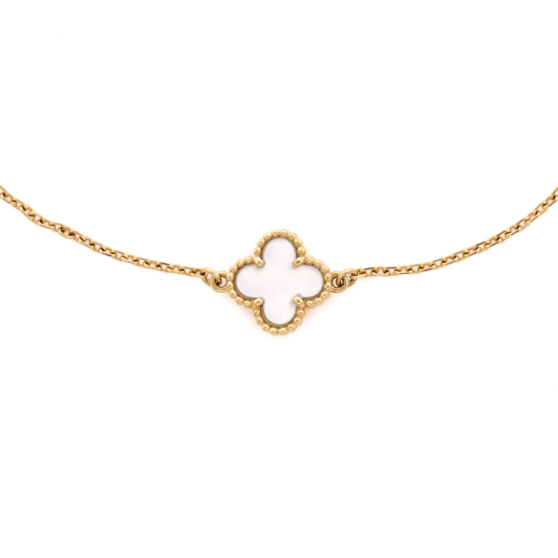 Sweet Alhambra Bracelet 18K Yellow Gold and Mother of Pearl - Image 3