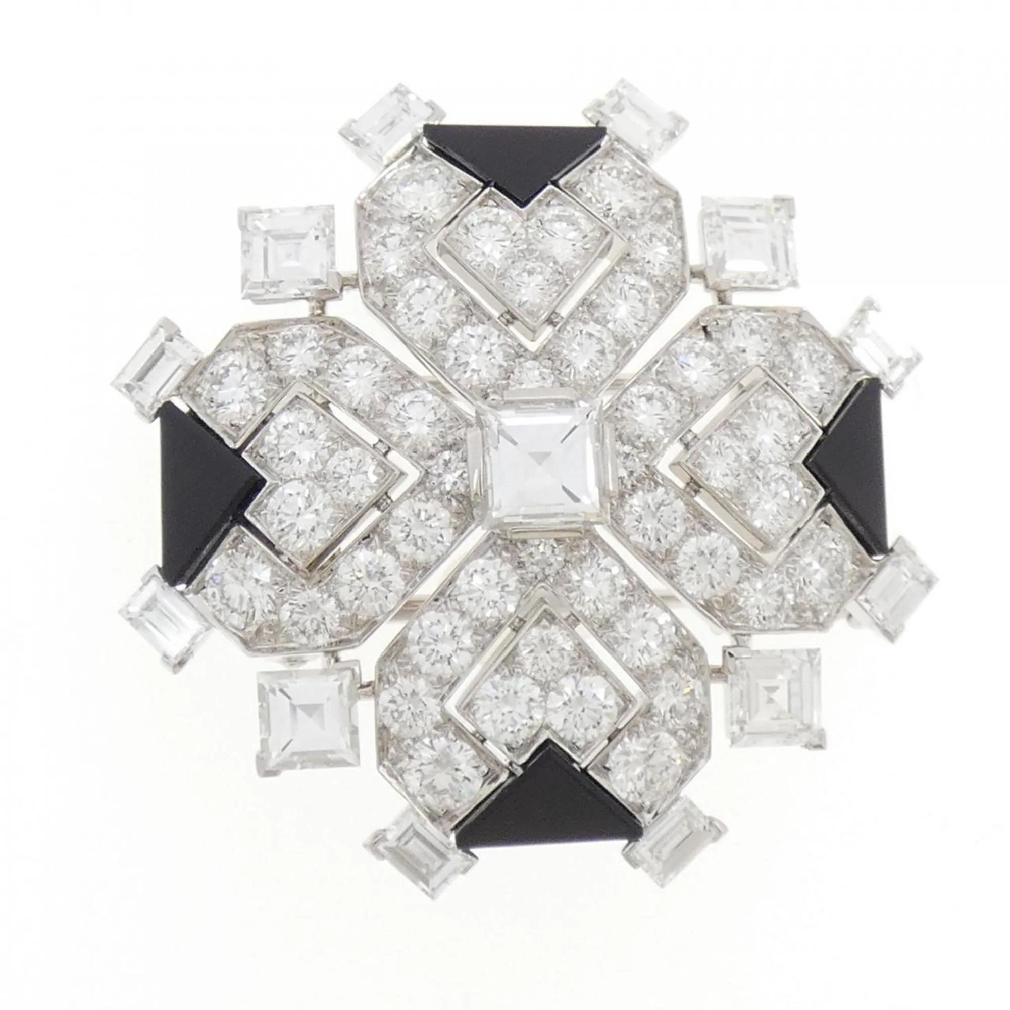 Geometry And Contrast Brooch 18K White Gold With Diamond and Onyx - Image 2