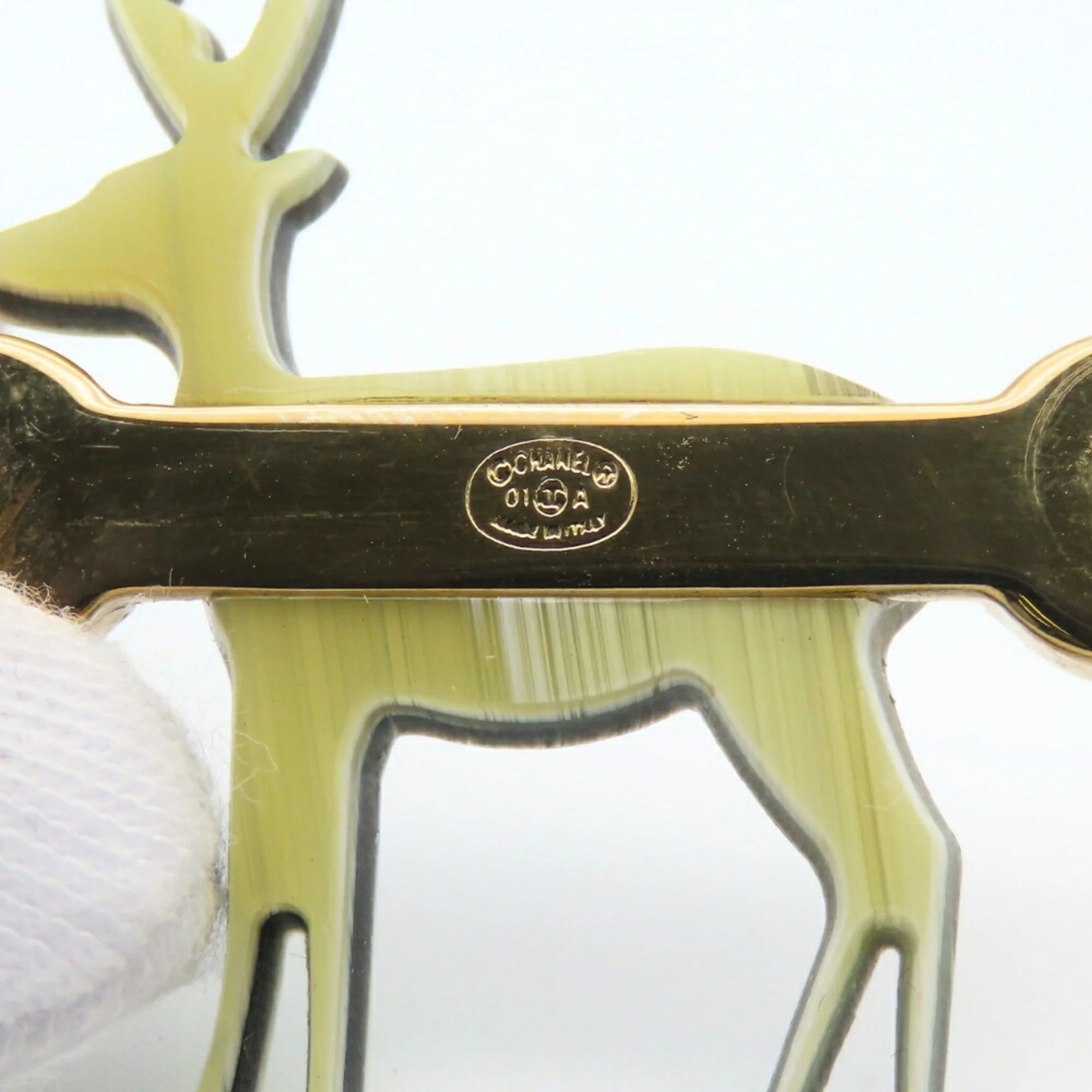 CC Logo Brooch Gold-Tone Metal - Image 7