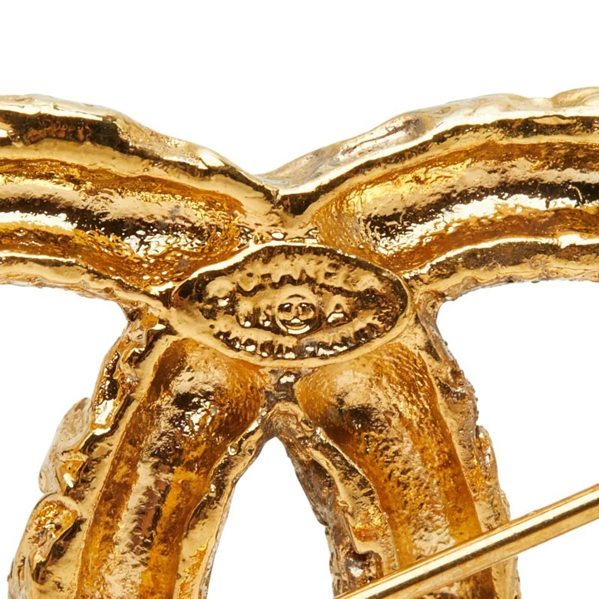 CC Logo Brooch Metal - Image 5