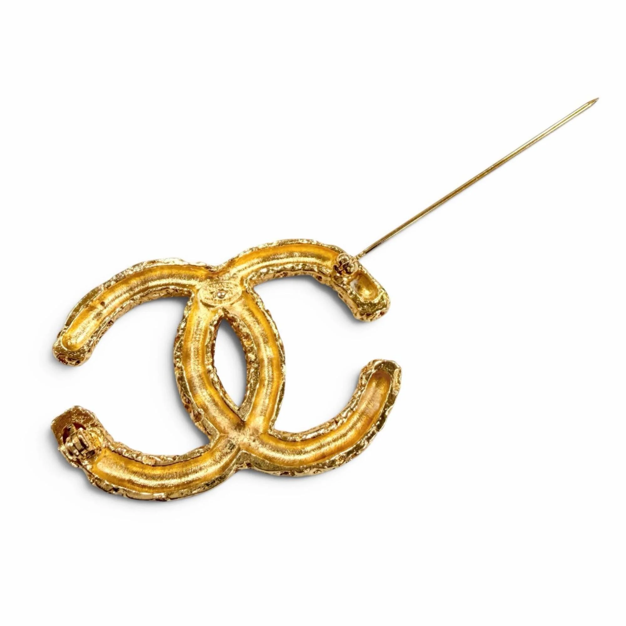 CC Logo Brooch Metal - Image 5