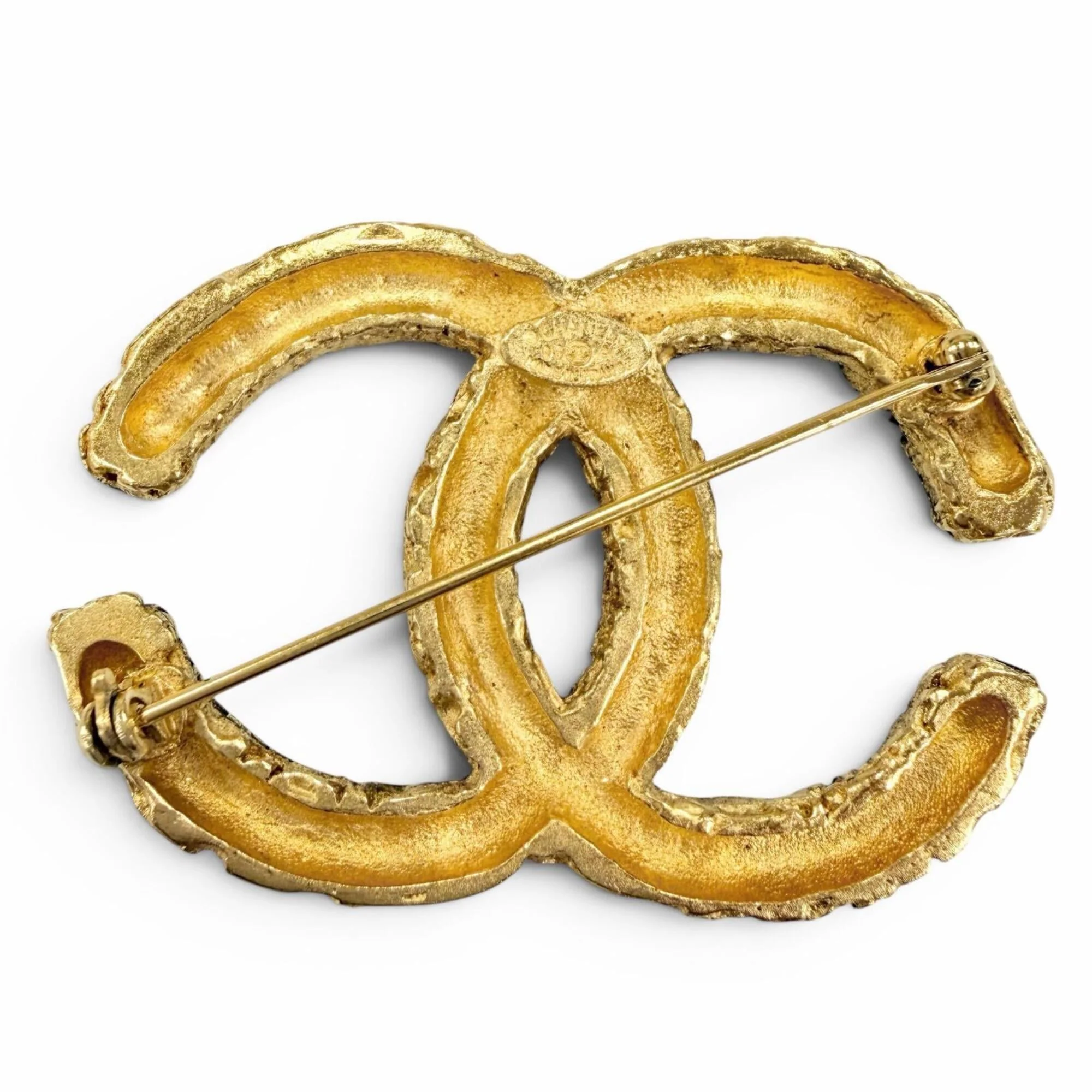 CC Logo Brooch Metal - Image 3
