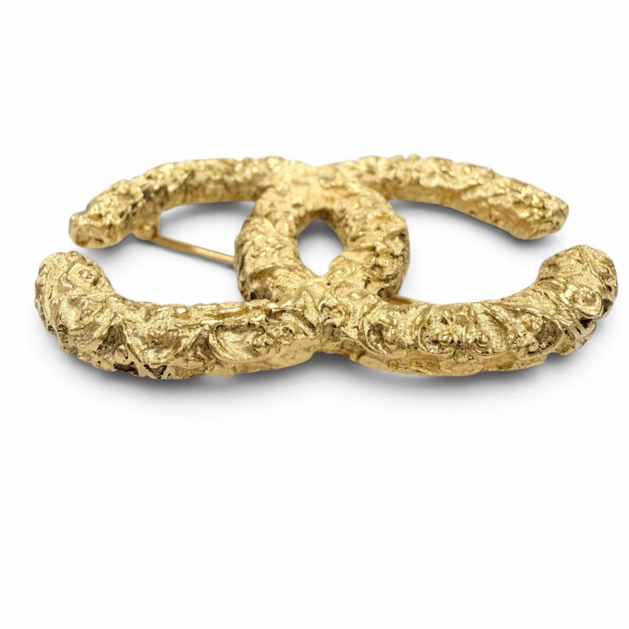 CC Logo Brooch Metal - Image 4