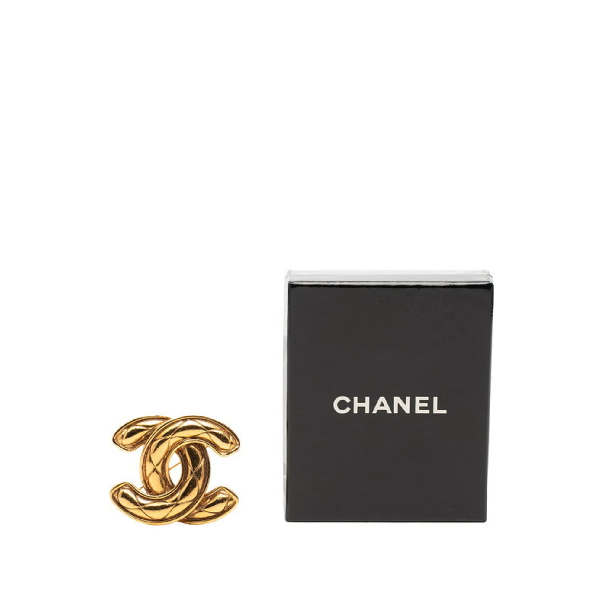 CC Logo Brooch Metal - Image 4