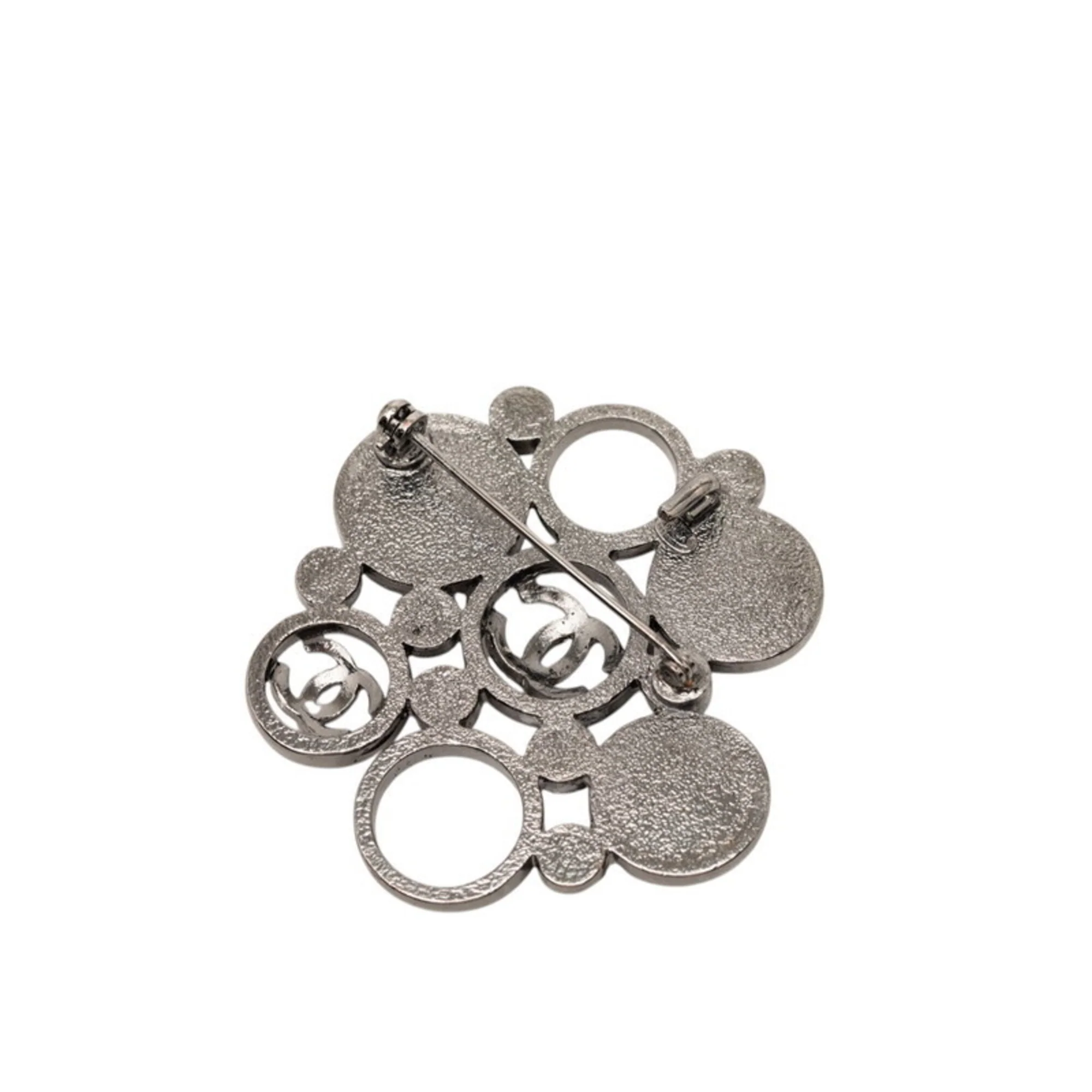 CC Logo Brooch Metal - Image 2