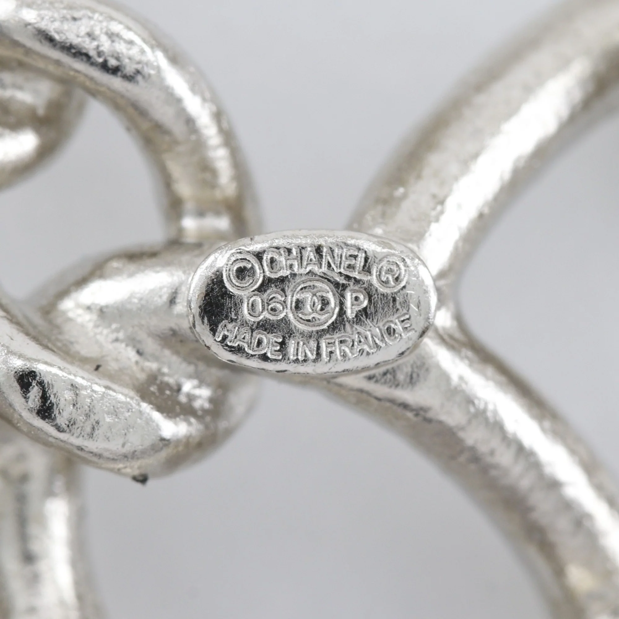 CC Logo Brooch Silver-Tone Metal - Image 9