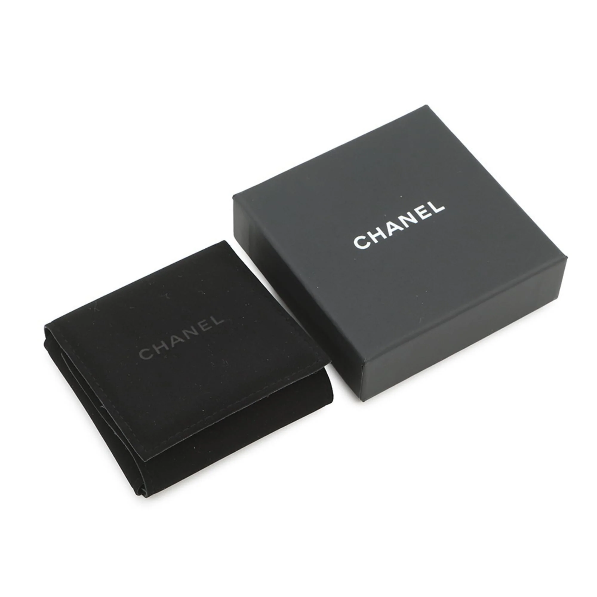 CC Logo Brooch Silver-Tone Metal - Image 9