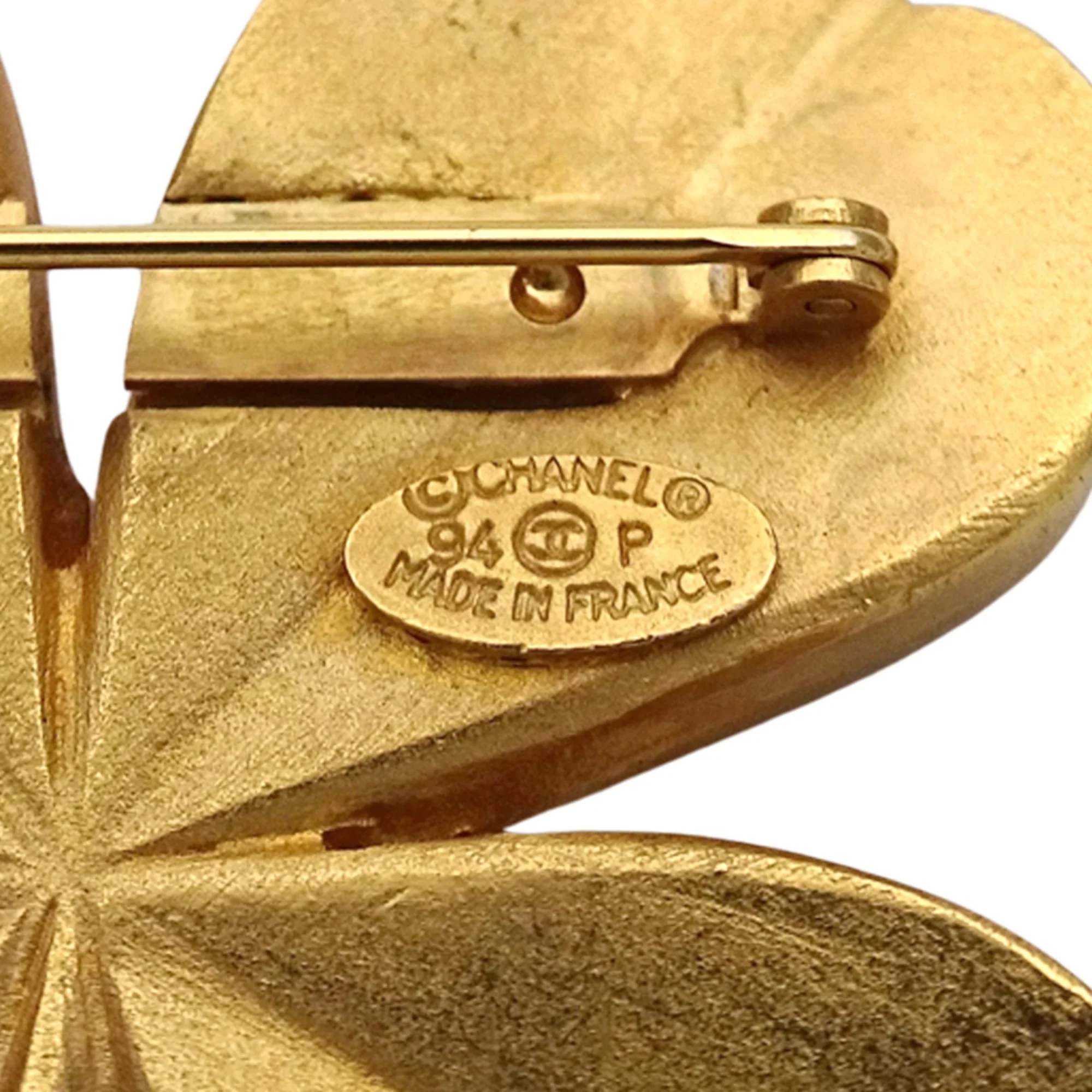 CC Logo Clover Brooch Metal - Image 5