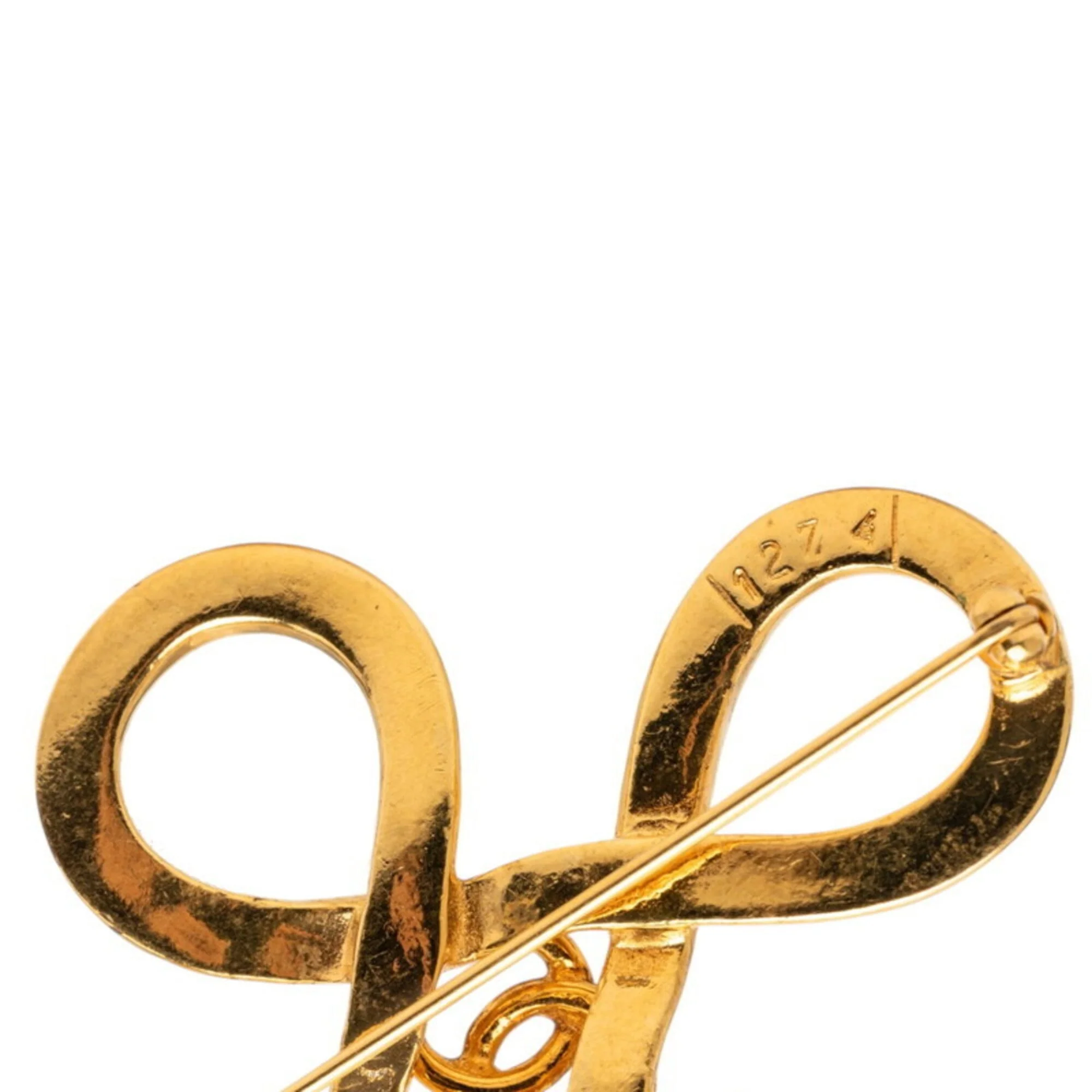 CC Logo Cross Brooch Metal - Image 4