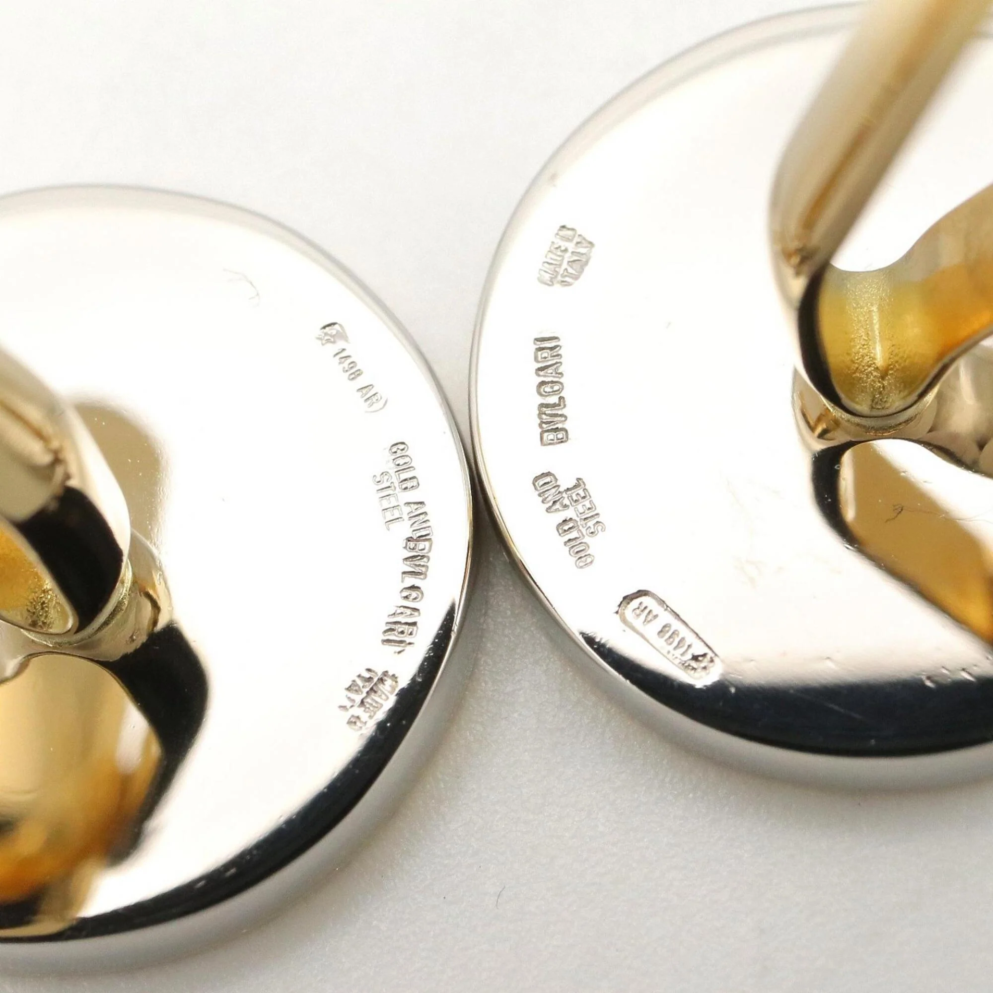 Cufflinks Stainless Steel and 18K Yellow Gold Bracelet - Image 4