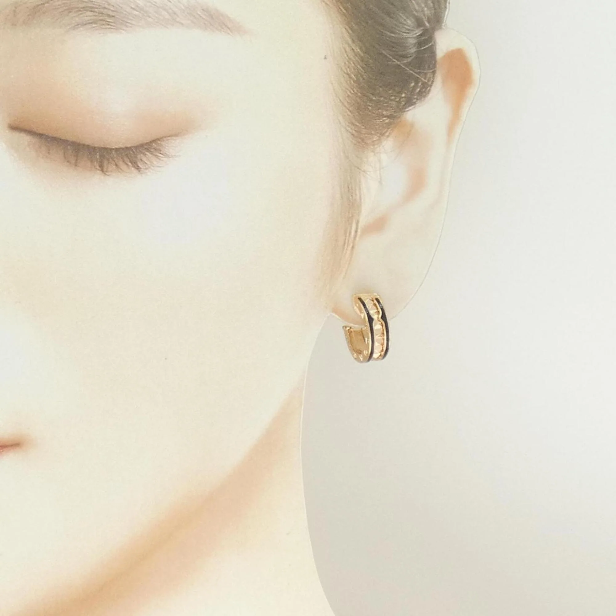 B.Zero1 Earrings Ceramic and 18K Rose Gold Ceramic and 18K Rose Gold - Image 4