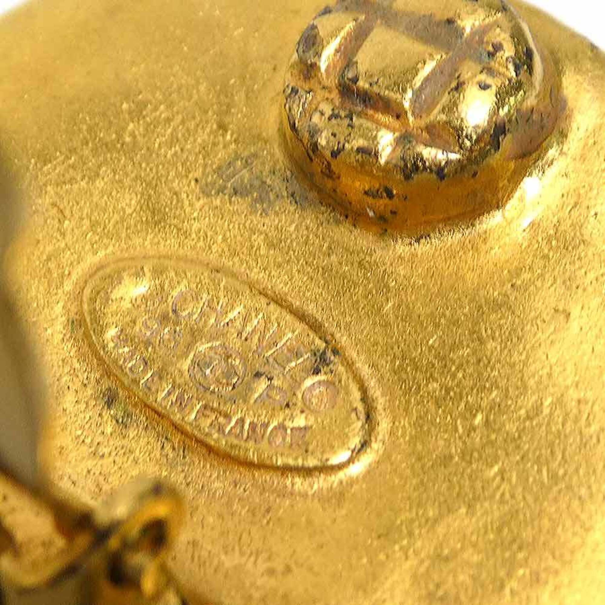 CC Logo Clip-On Earrings Gold-Tone Metal Gold-Tone Metal - Image 8