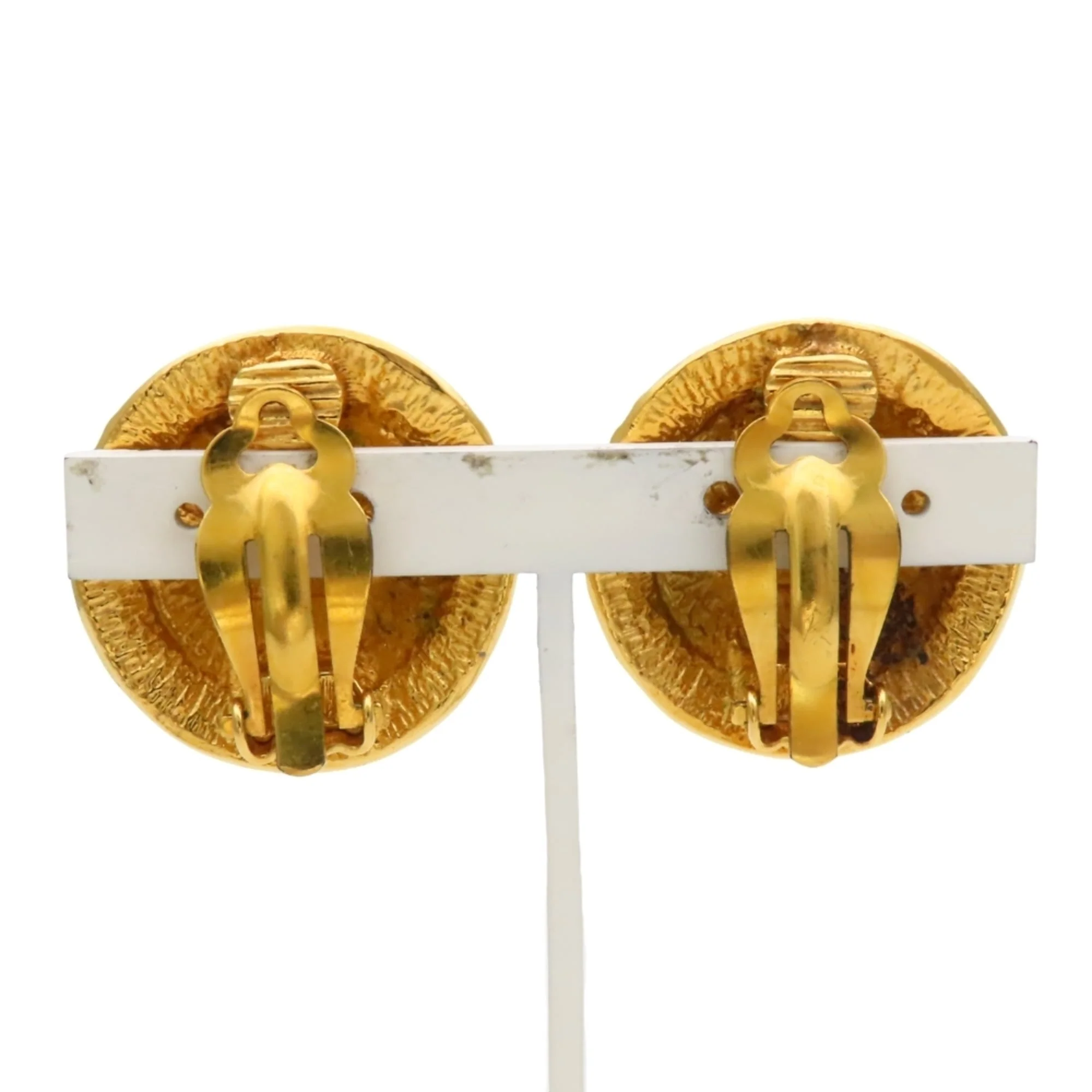 CC Logo Clip-On Earrings Gold-Tone Metal Gold-Tone Metal - Image 5