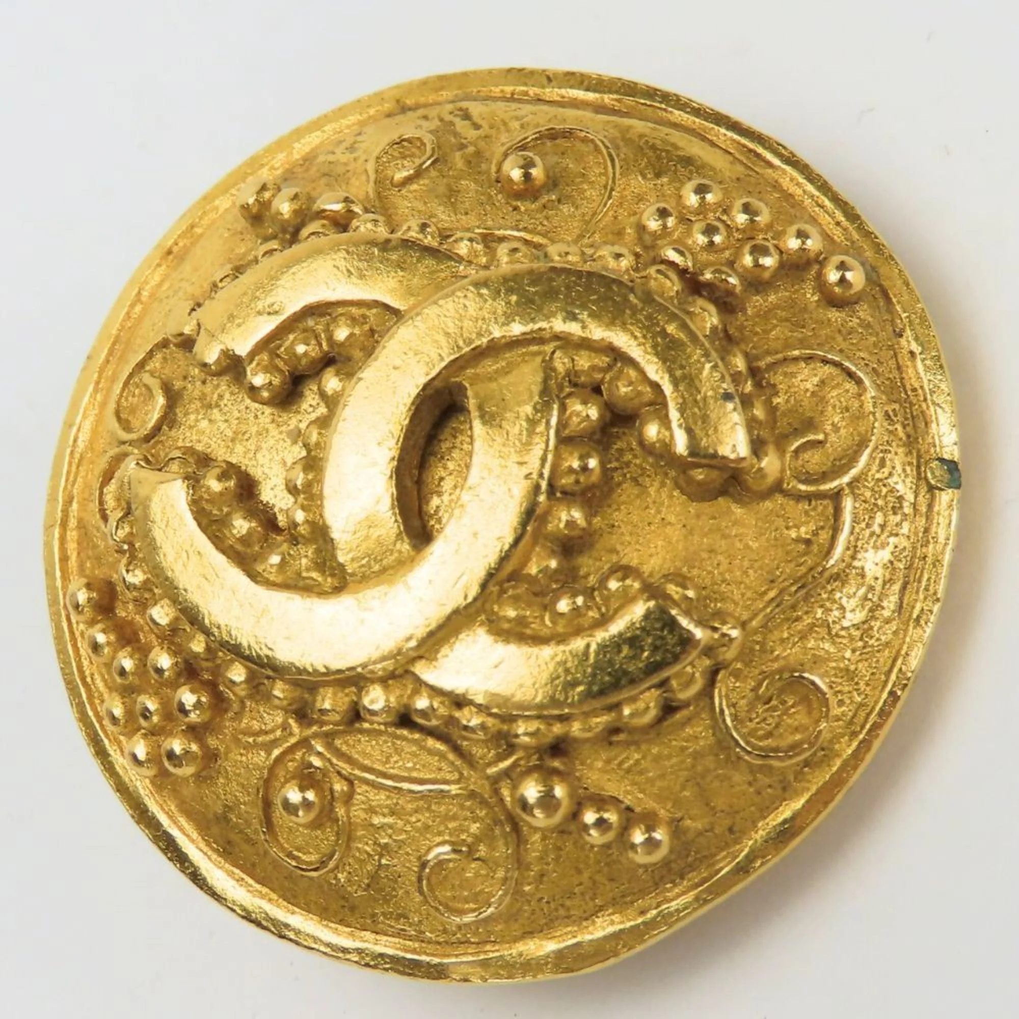 CC Logo Clip-On Earrings Gold-Tone Metal Gold-Tone Metal - Image 6