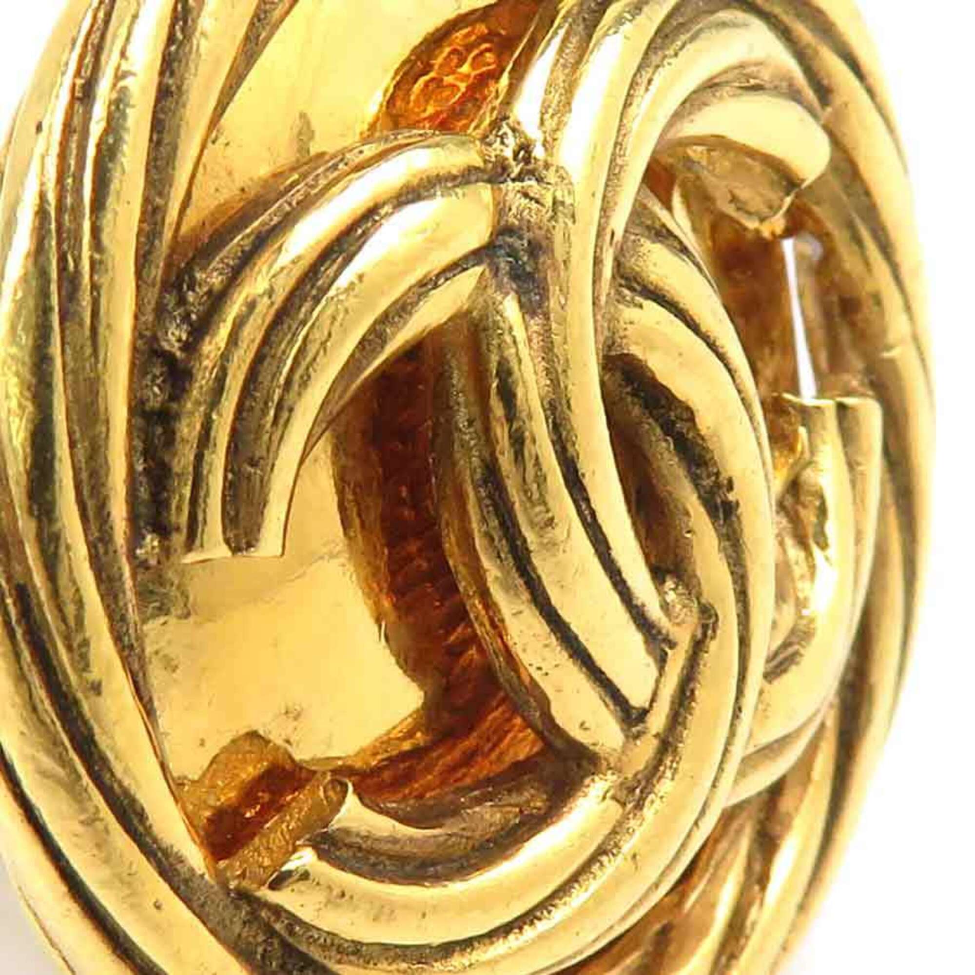 CC Logo Clip-On Earrings Gold-Tone Metal Gold-Tone Metal - Image 8