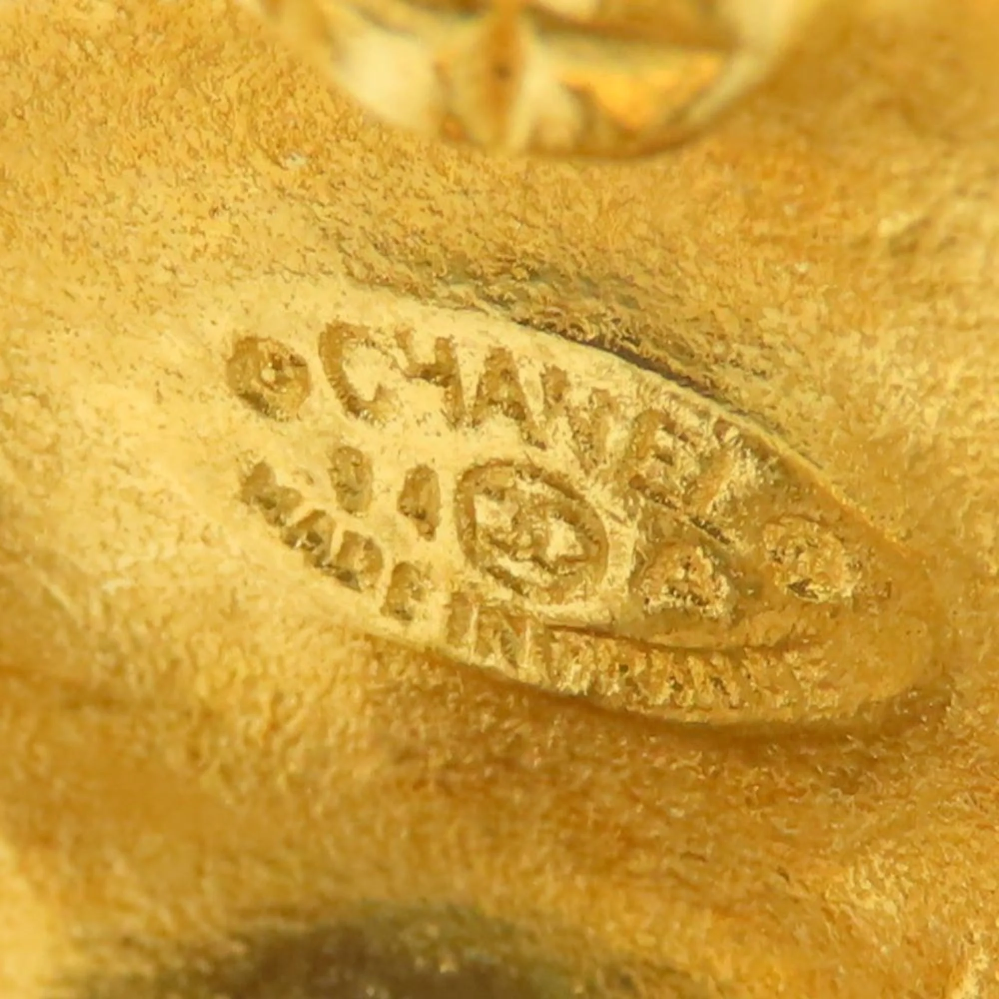 CC Logo Clip-On Earrings Gold-Tone Metal Gold-Tone Metal - Image 4